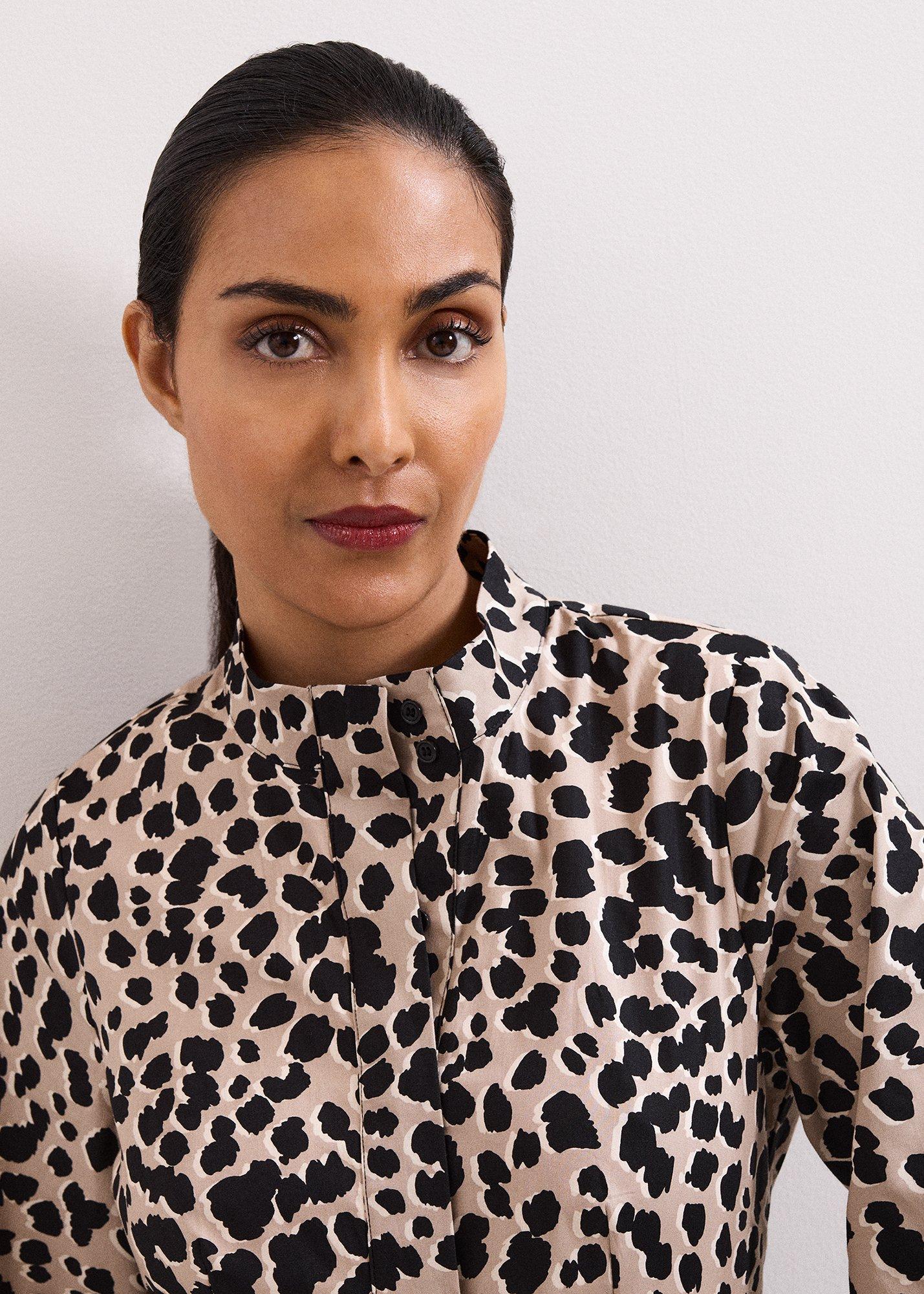 ${product-id}--Black Multi-${view-type}