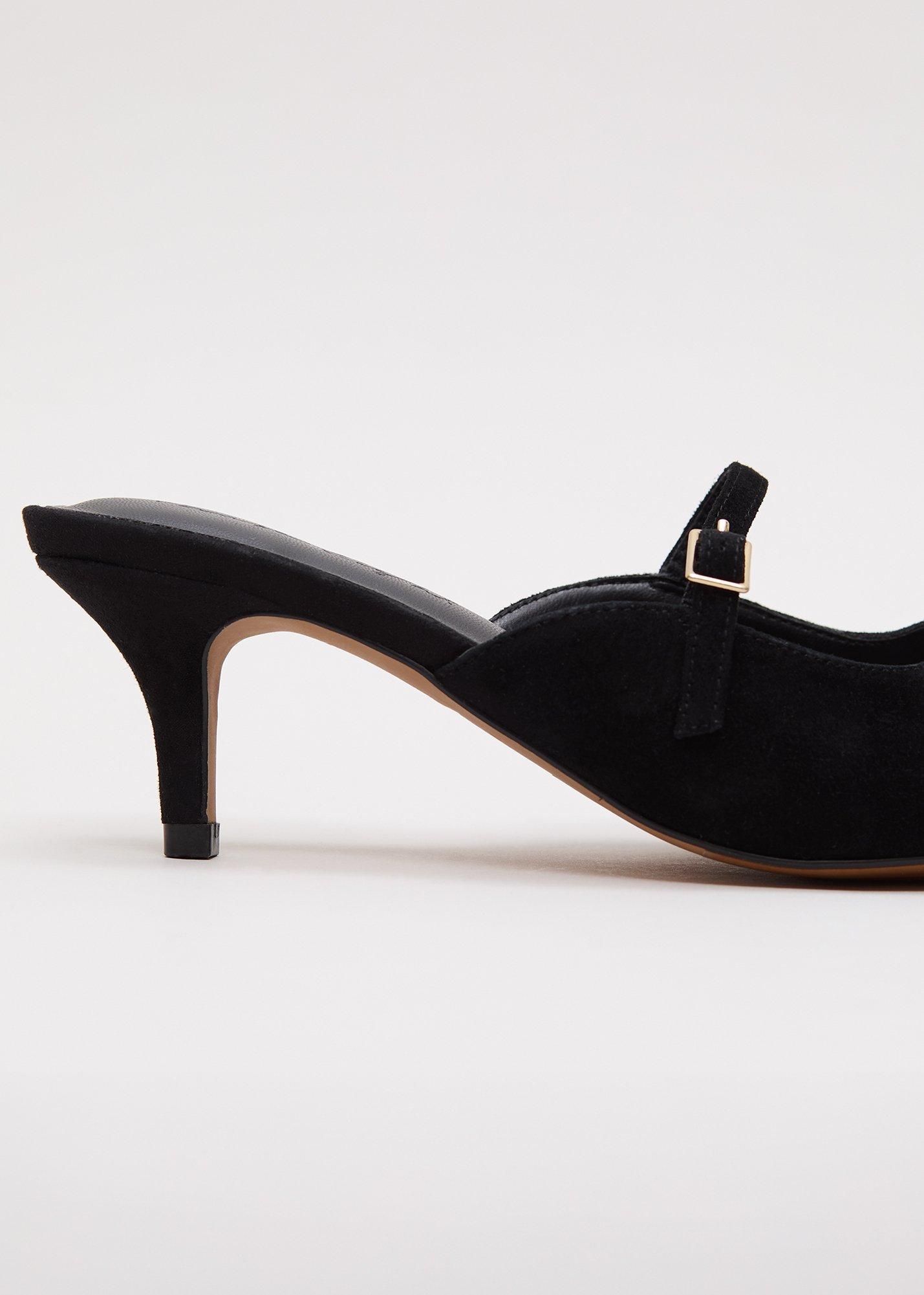 ${product-id}--Black-${view-type}
