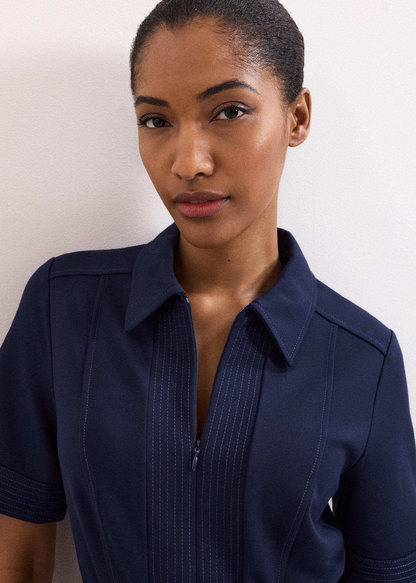 ${product-id}--Navy-${view-type}