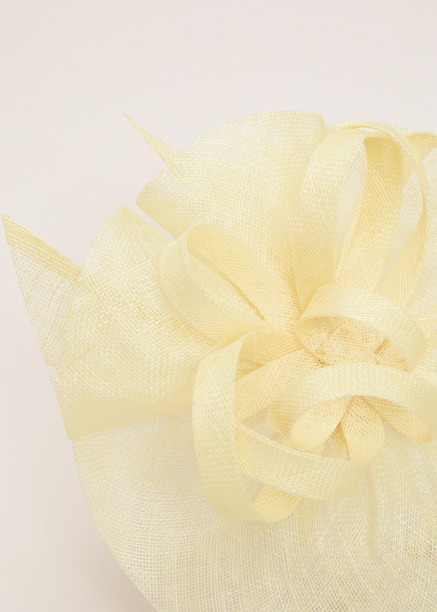 ${product-id}--Pale Yellow-${view-type}