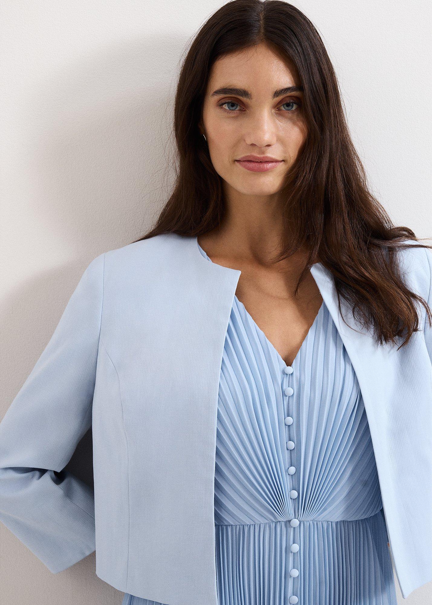 ${product-id}--Pale Blue-${view-type}