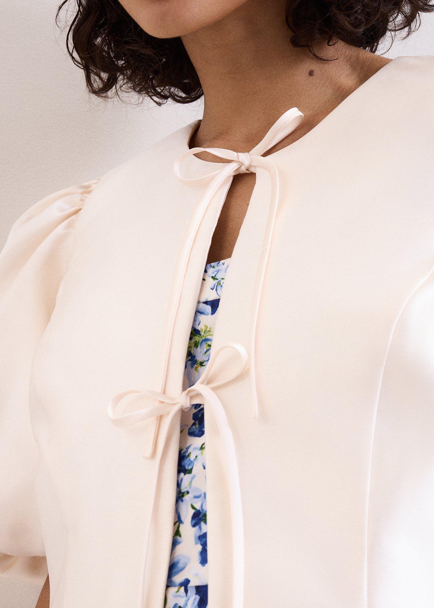 ${product-id}-Paulina Cream Jacket-Cream-${view-type}