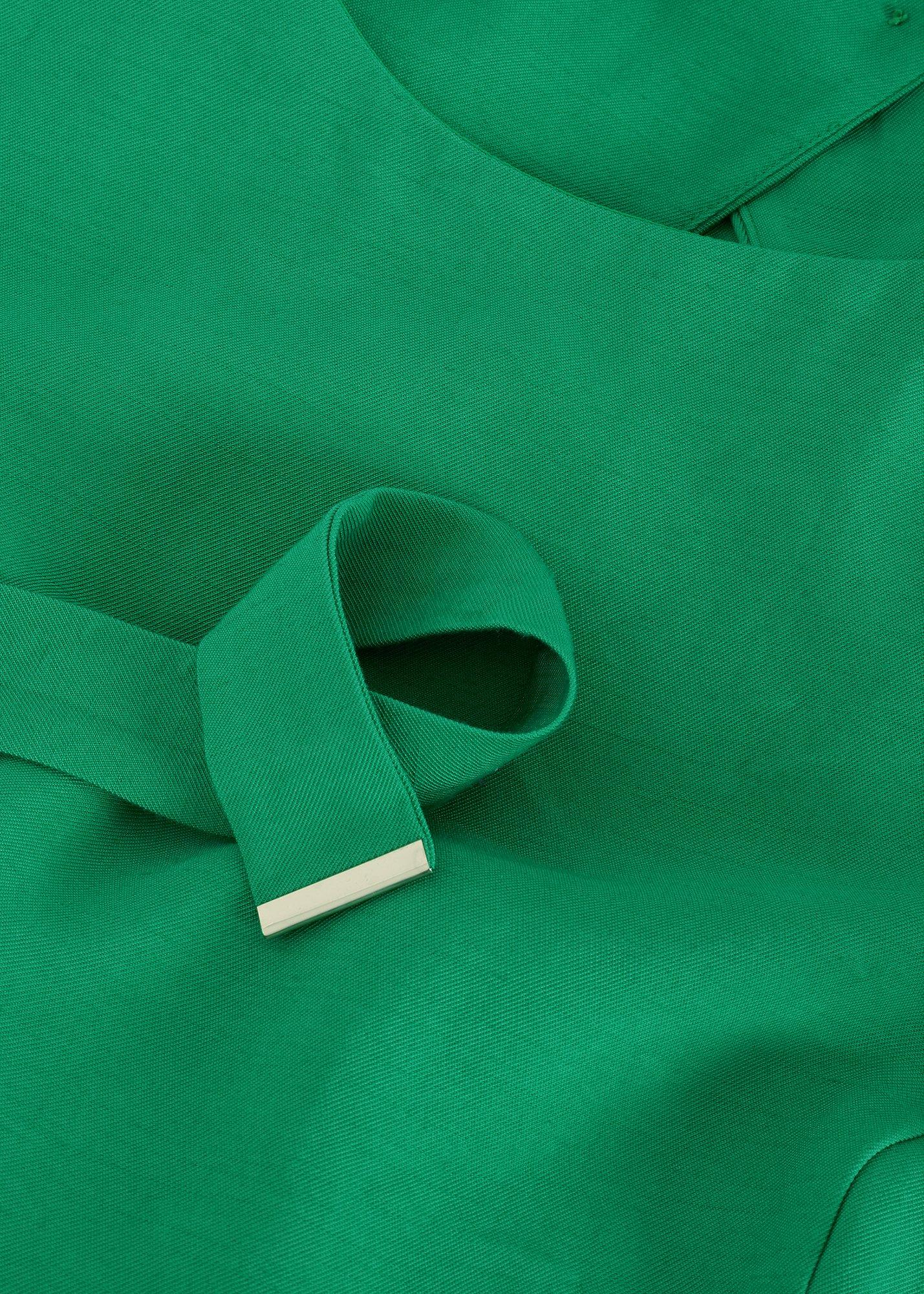 ${product-id}--Green-${view-type}