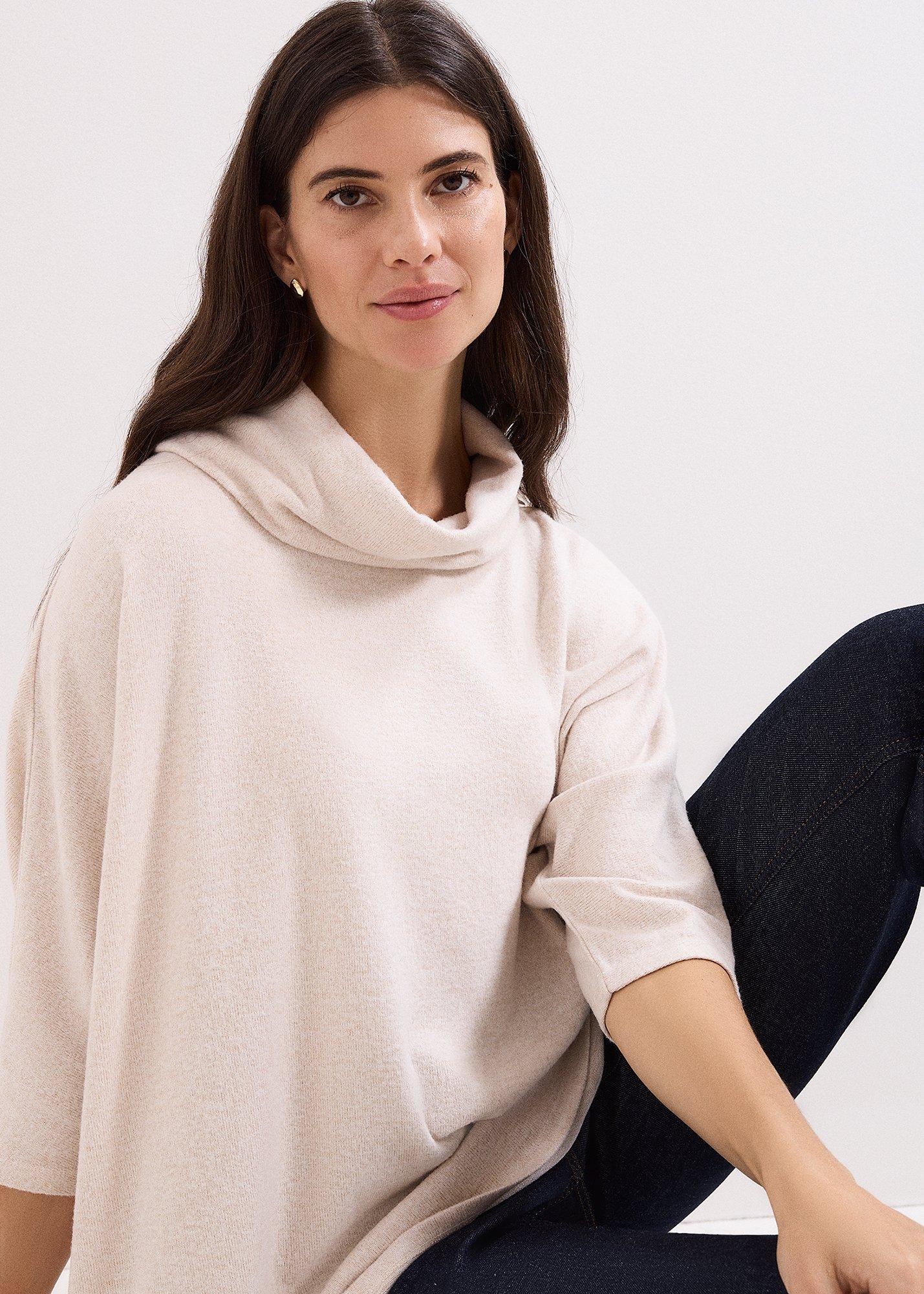 Toni Snuggle Top