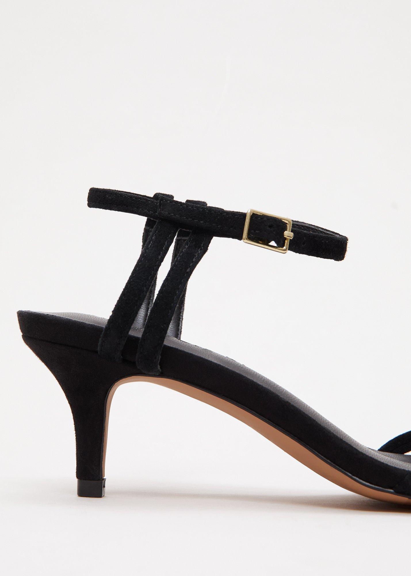 ${product-id}--Black-${view-type}