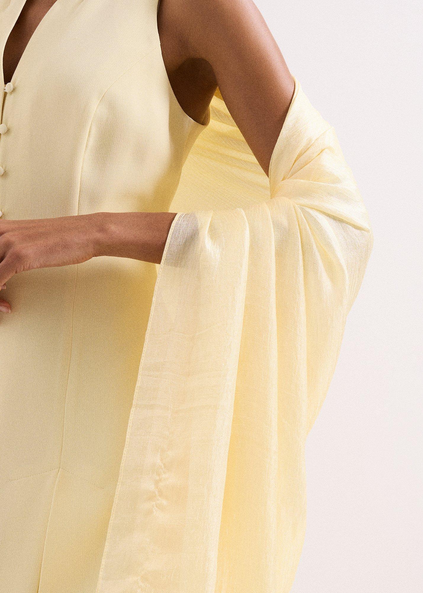 ${product-id}--Pale Yellow-${view-type}