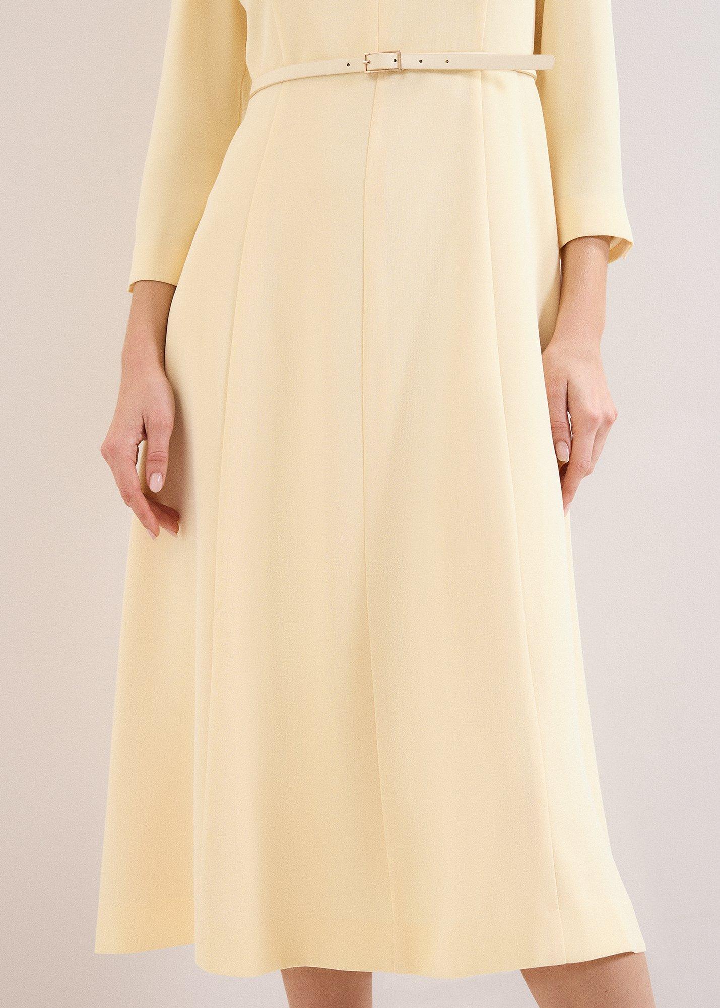 ${product-id}--Pale Yellow-${view-type}