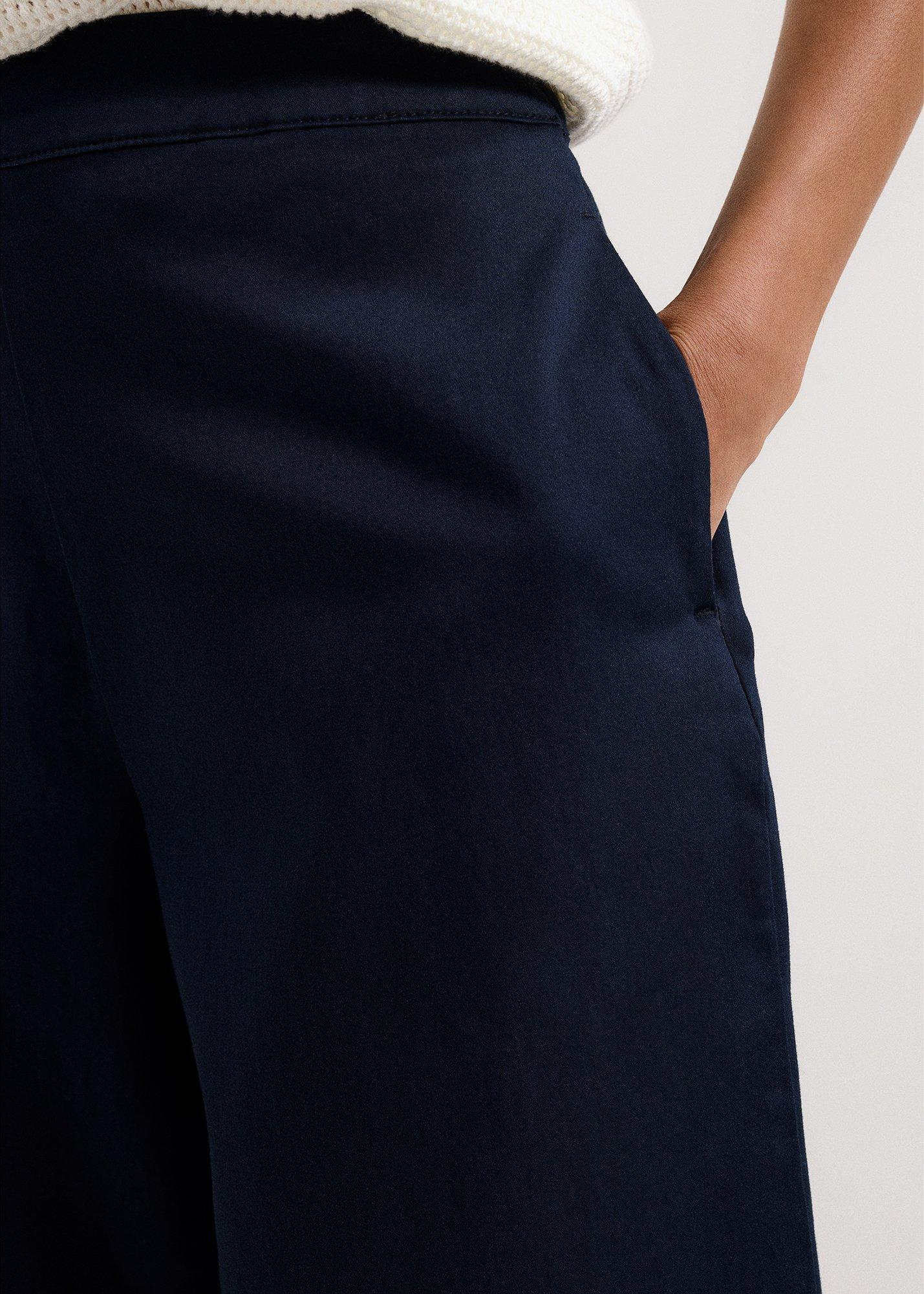Sylvie Wide Leg Crop Trouser