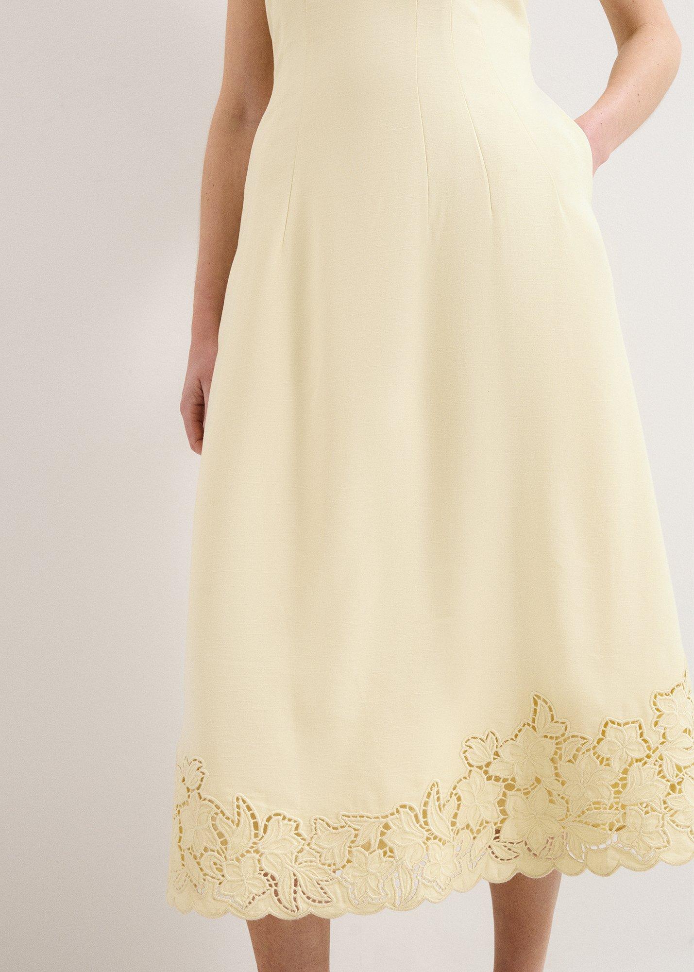 ${product-id}--Pale Yellow-${view-type}