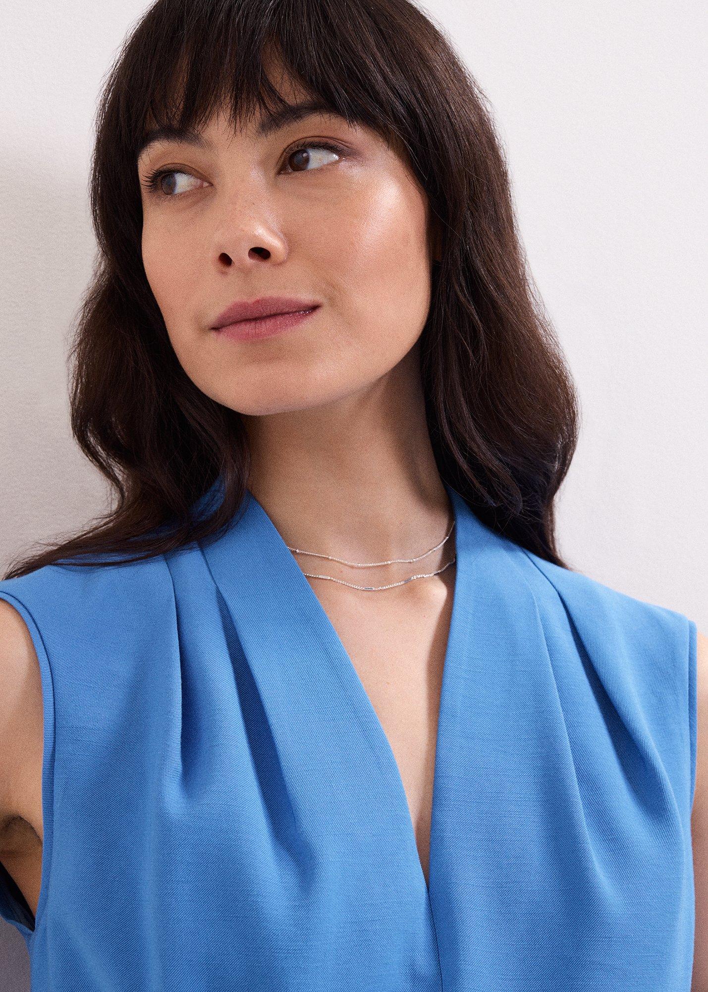 marta-v-neck-jumpsuit