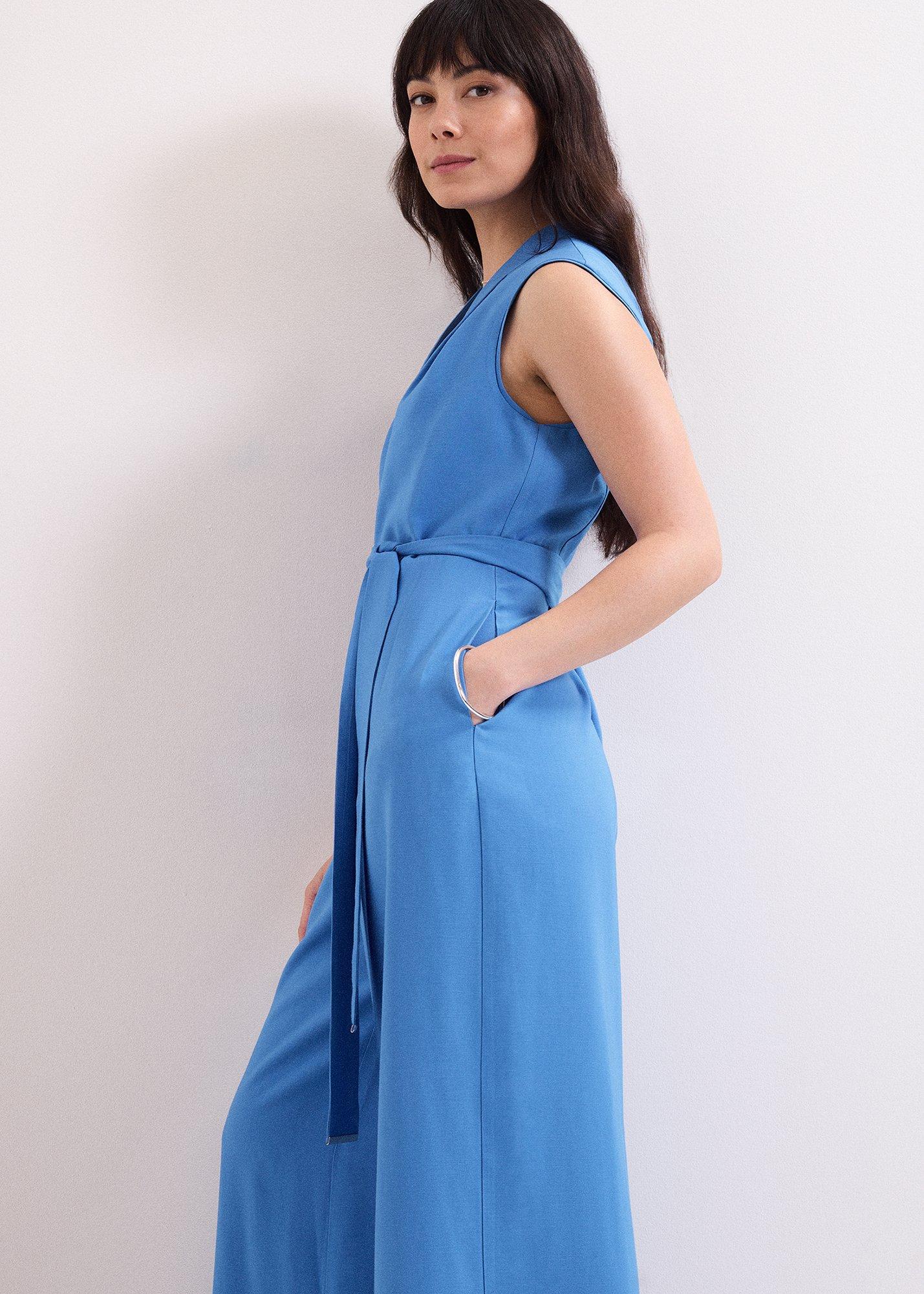marta-v-neck-jumpsuit