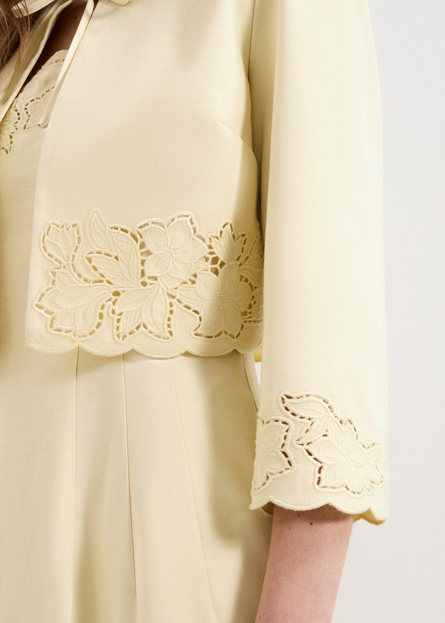 ${product-id}-Wilda Yellow Jacket-Pale Yellow-${view-type}