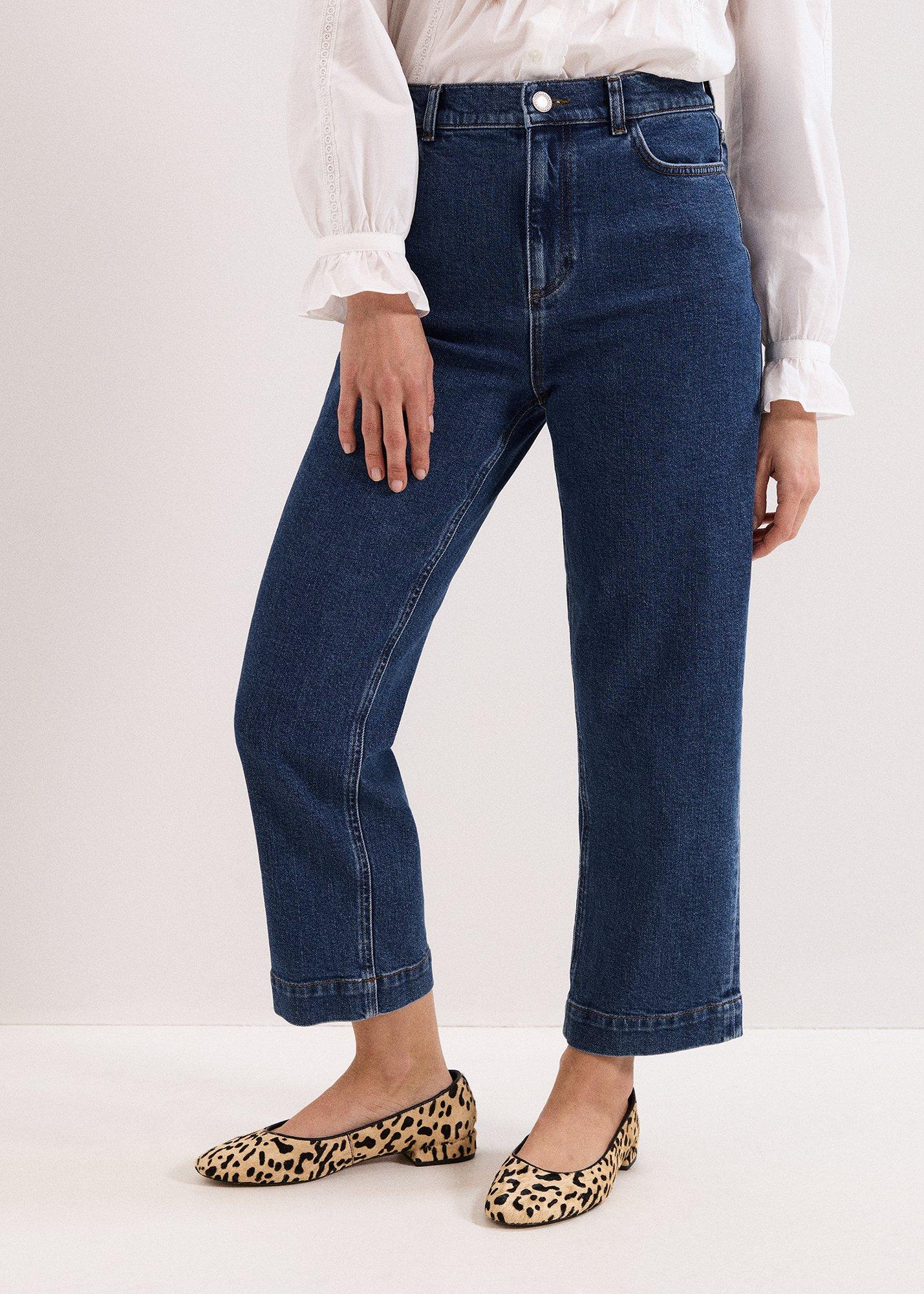 Lexi Authentic Mid Wash Crop Straight Jean  