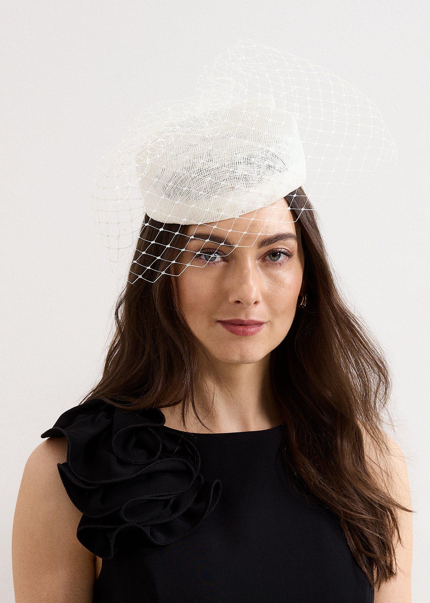 Veiled Pillbox