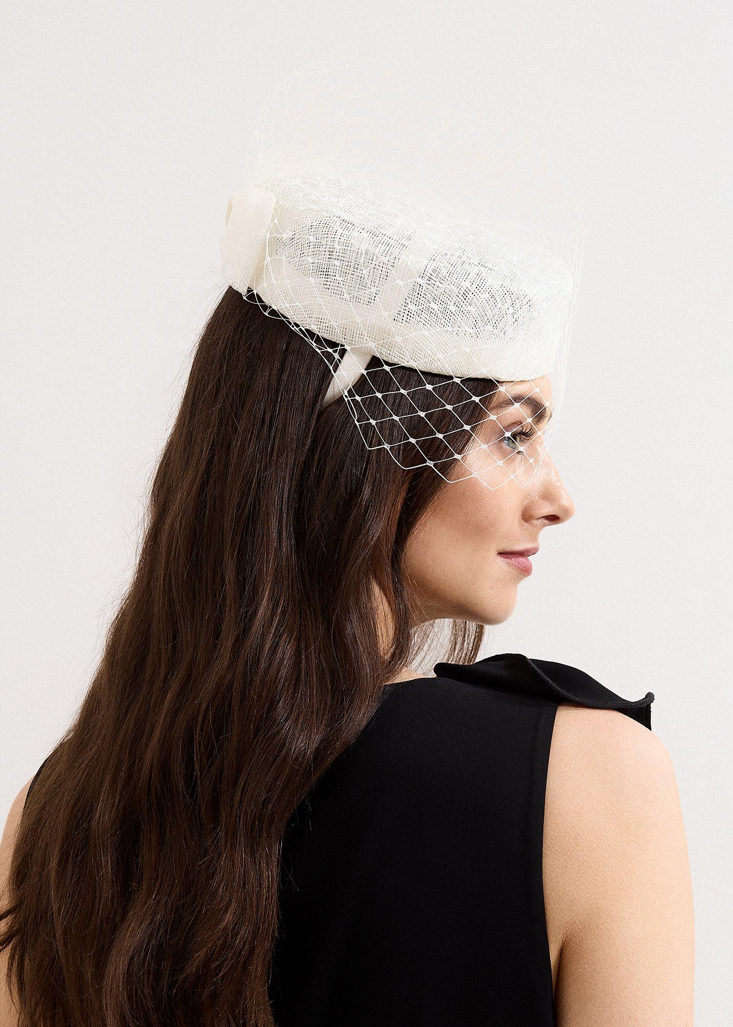 ${product-id}-Veiled Pillbox-Cream-${view-type}