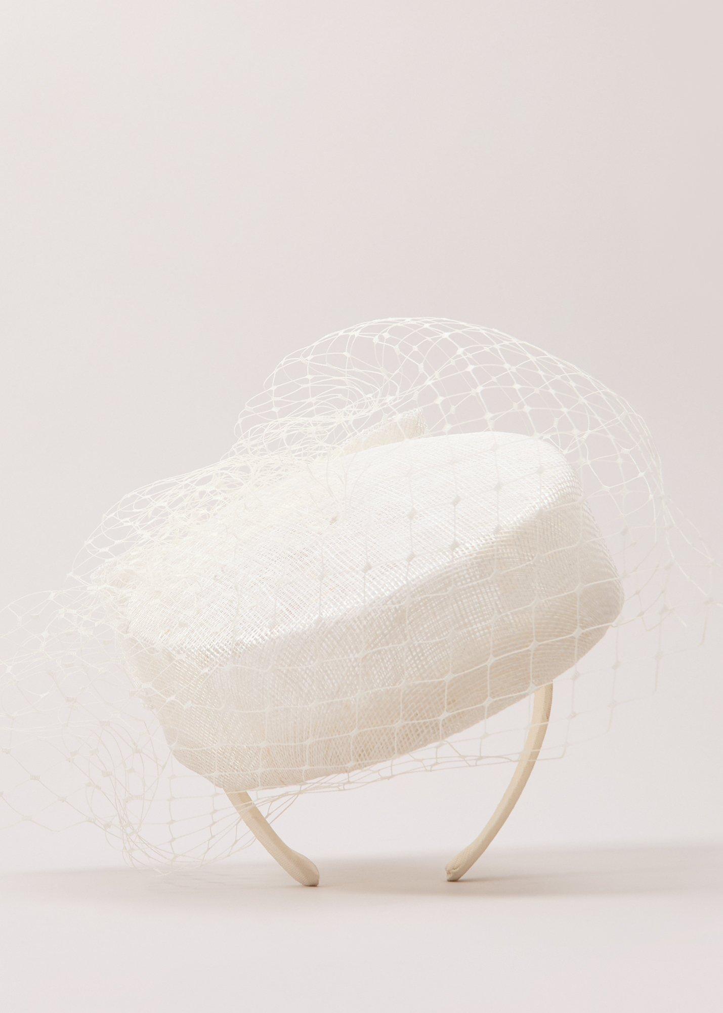 ${product-id}-Veiled Pillbox-Cream-${view-type}