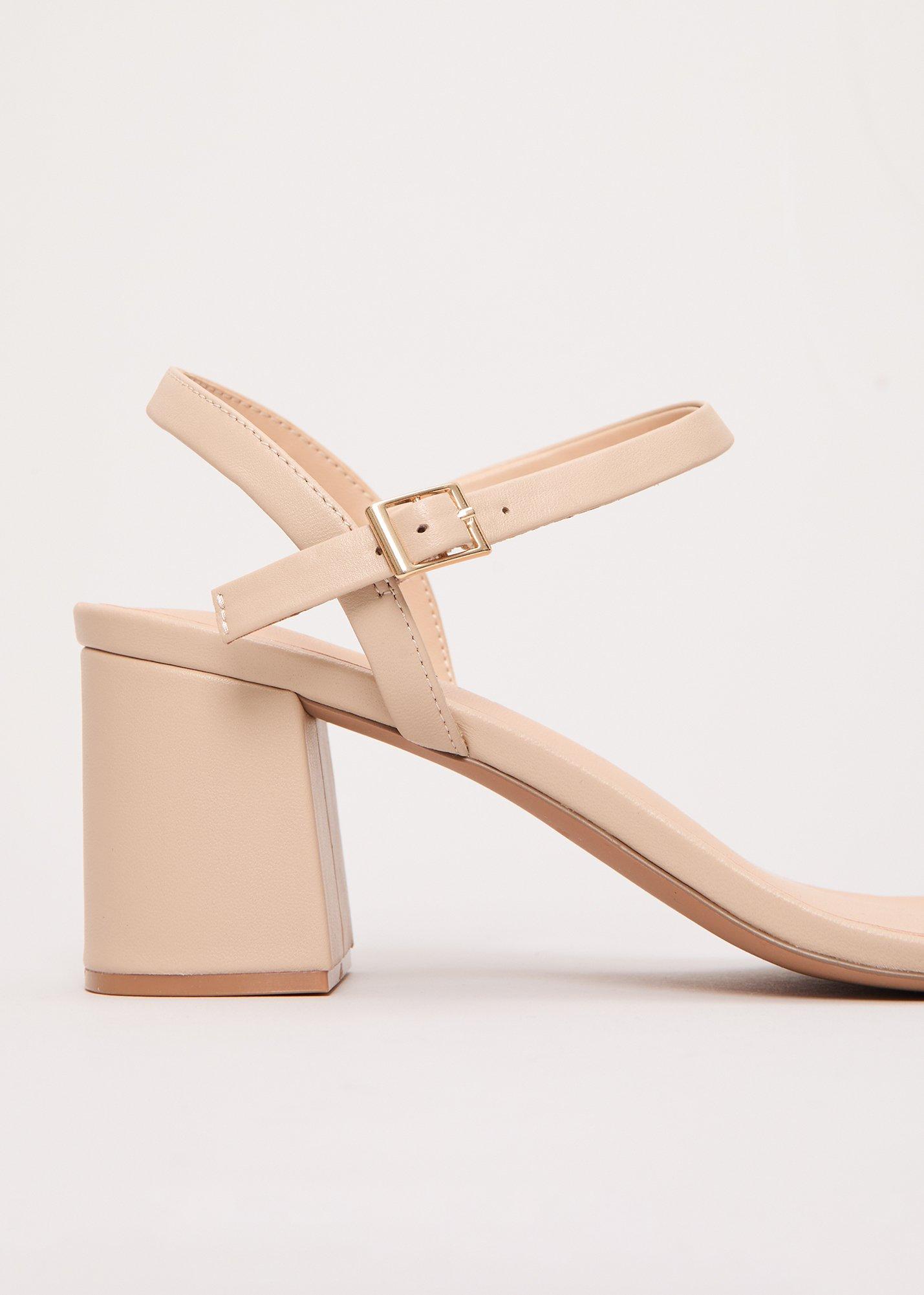 ${product-id}-Leather Block Heel-Neutral-${view-type}