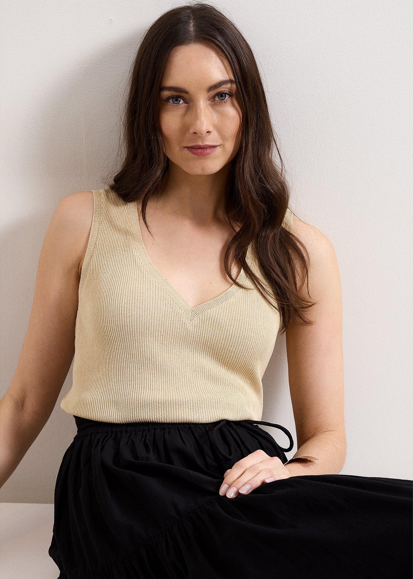 Mila V-Neck Vest
