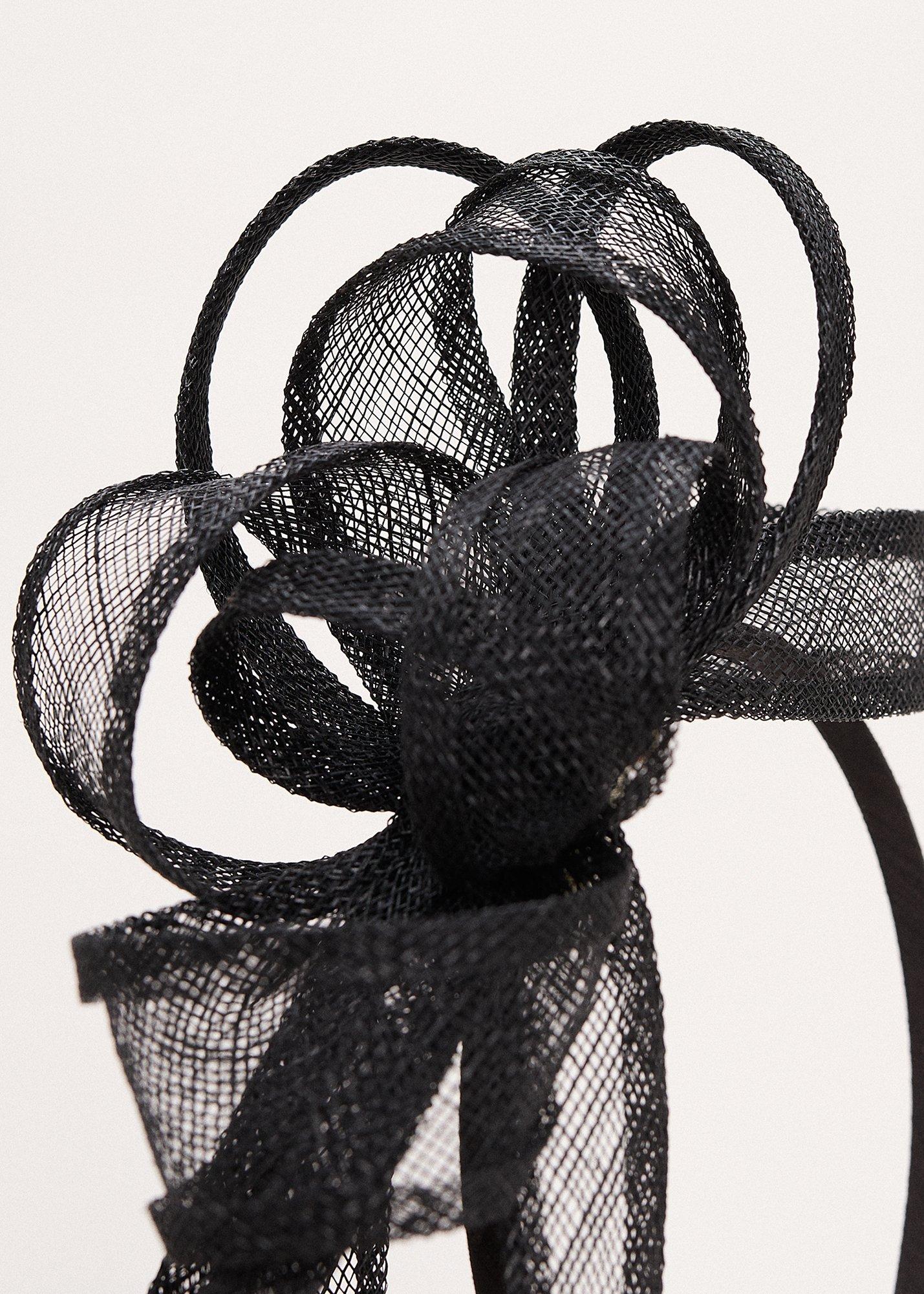 ${product-id}--Black-${view-type}