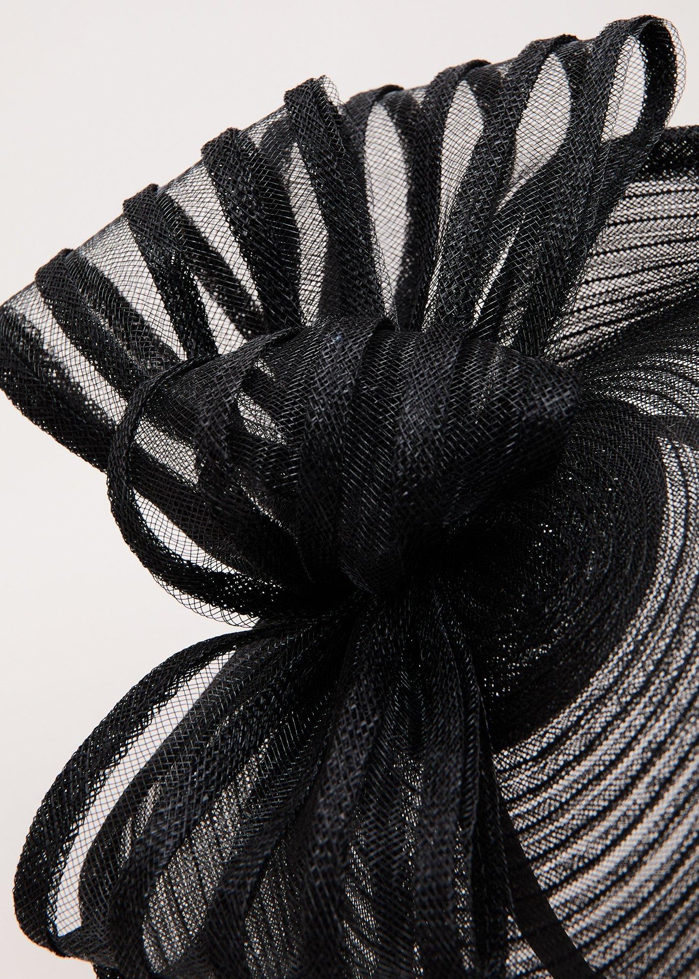 ${product-id}-Striped Bow Freeform-Black-${view-type}