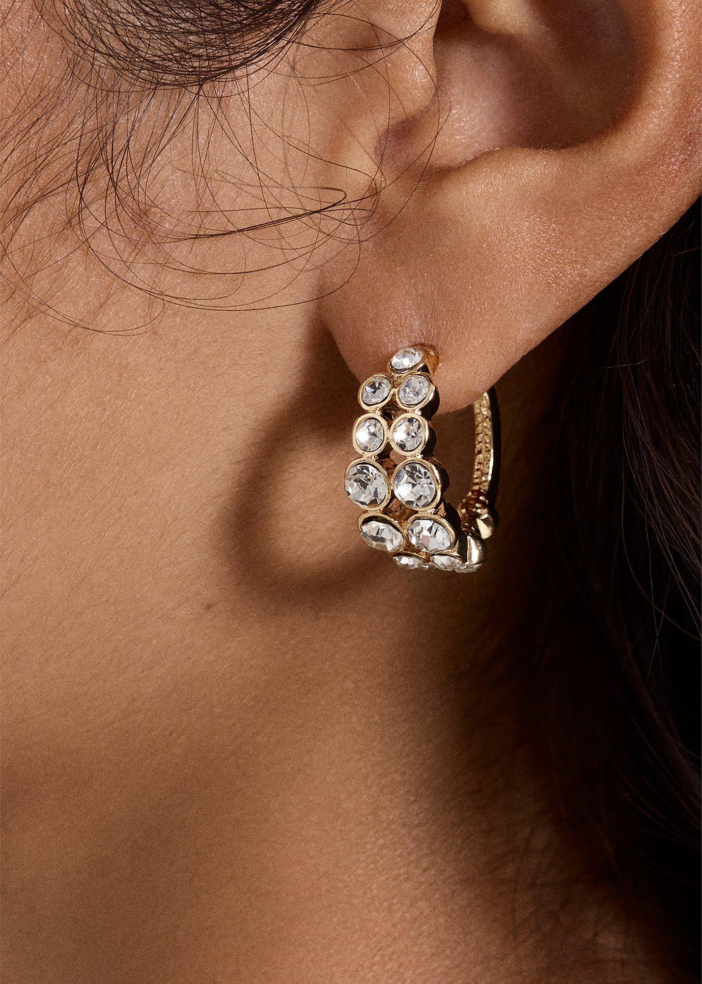 ${product-id}--Gold-${view-type}
