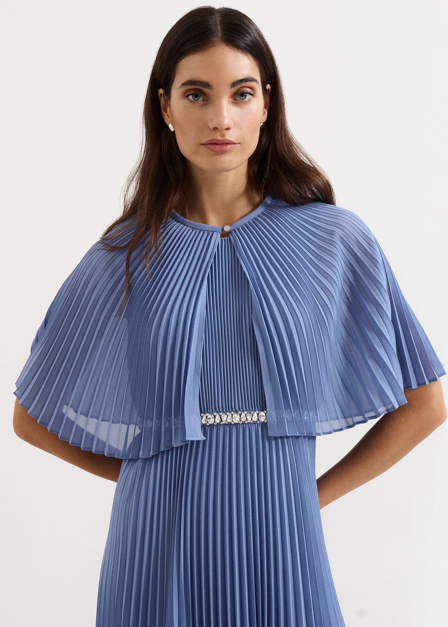 Anora Pleated Cover