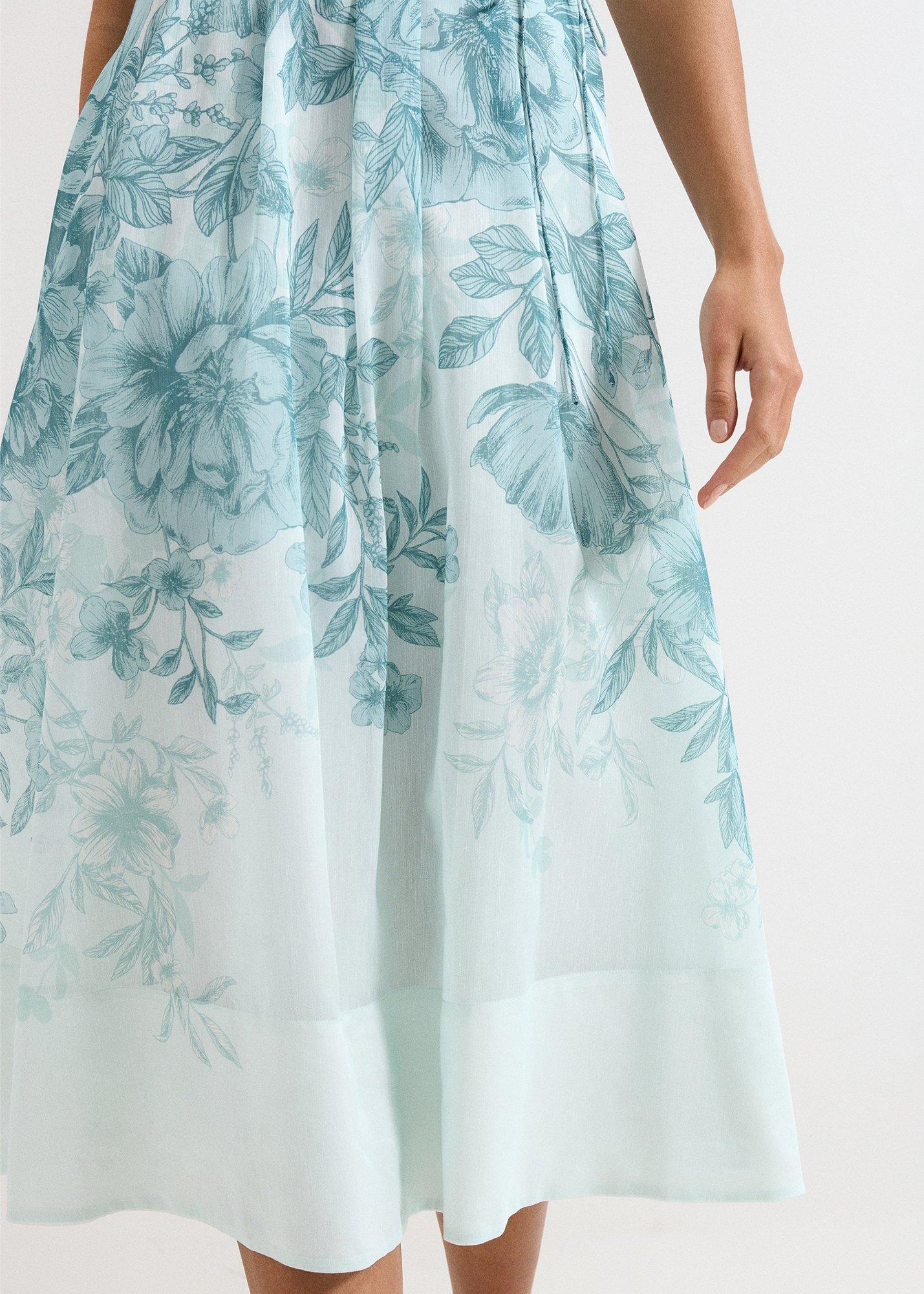 ${product-id}--Pale Blue-${view-type}