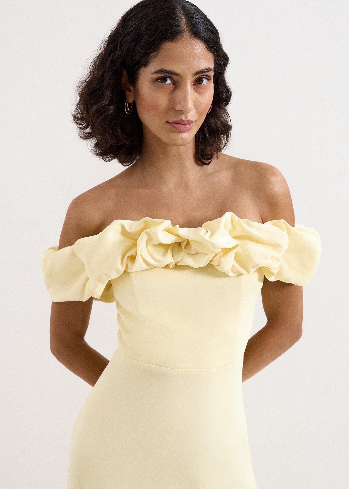 ${product-id}--Pale Yellow-${view-type}