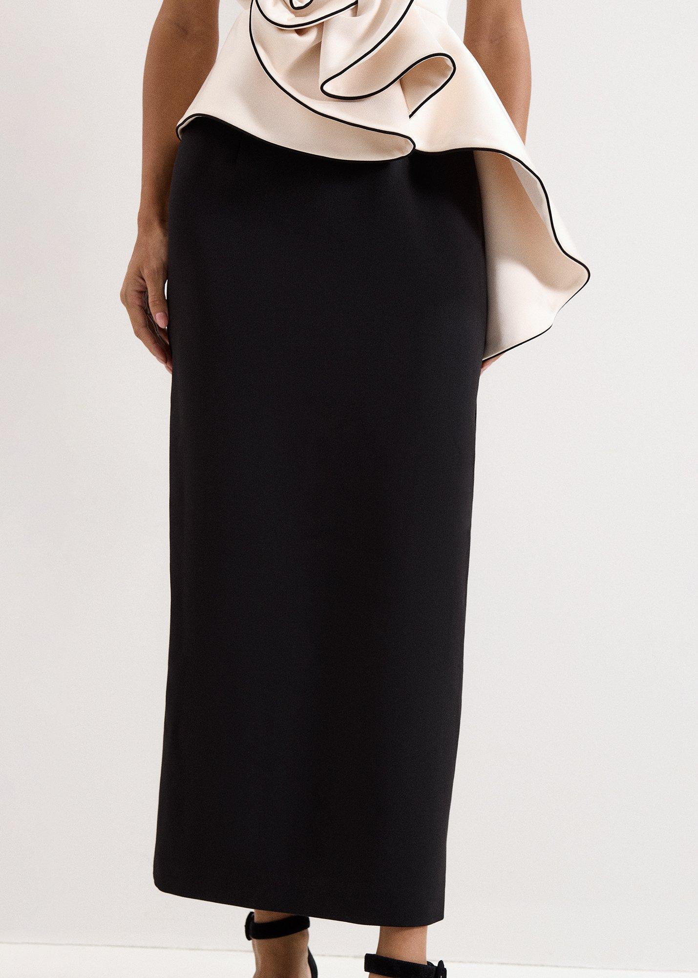 ${product-id}--Black/Ivory-${view-type}