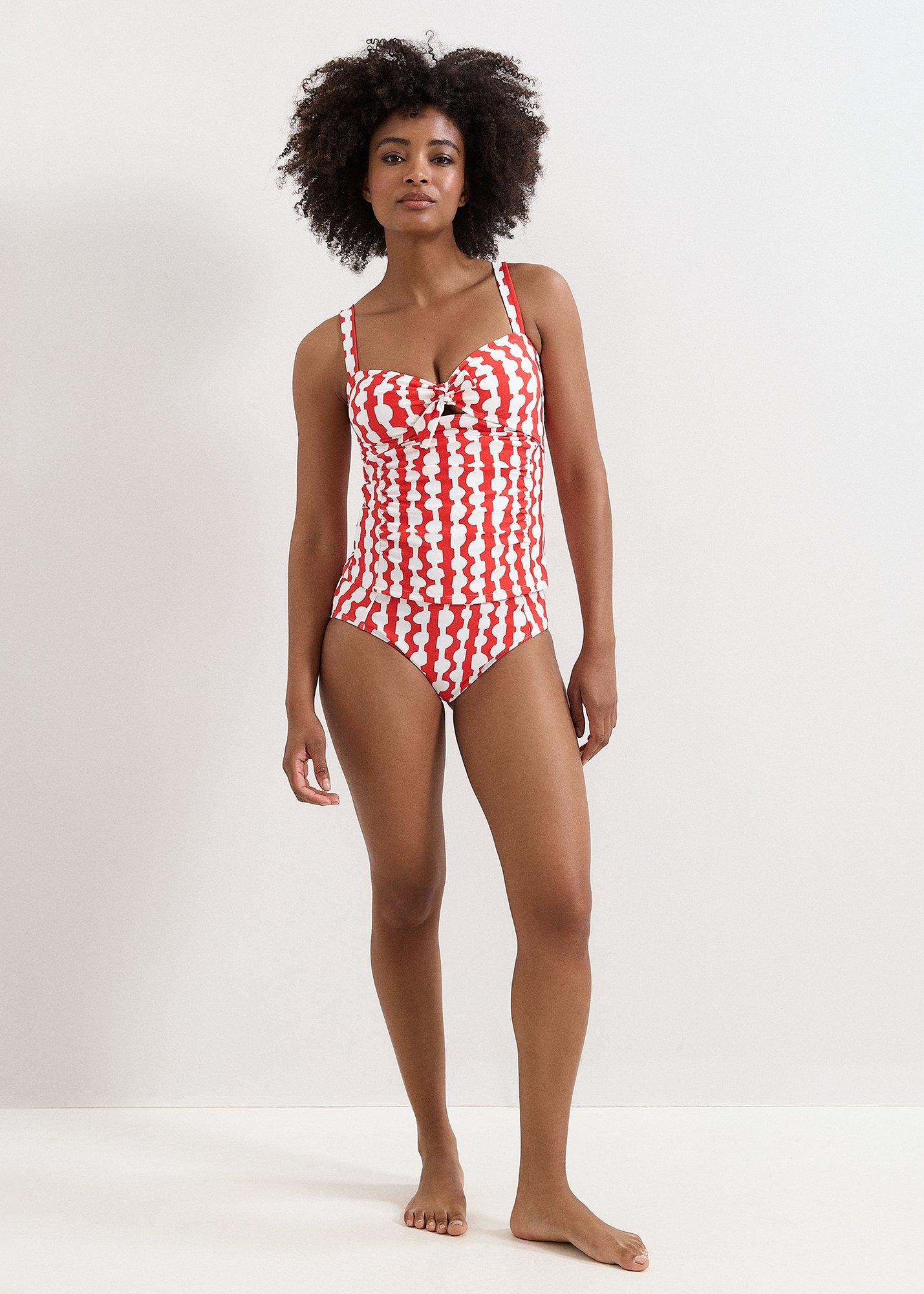 ${product-id}--Red-${view-type}