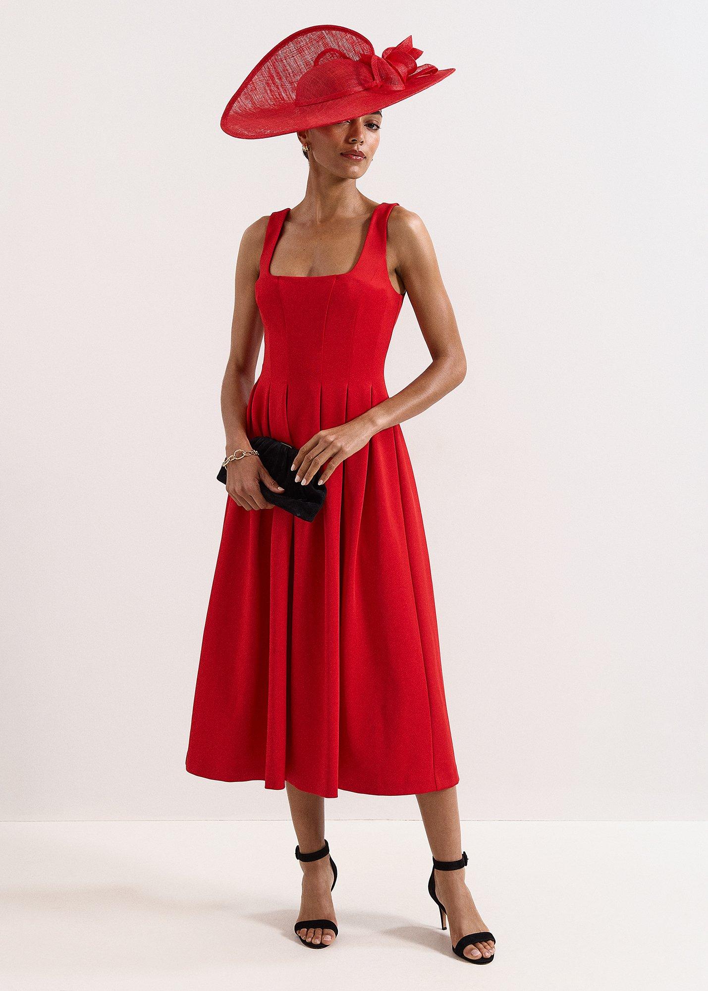 twist-back-statement-disc-fascinator