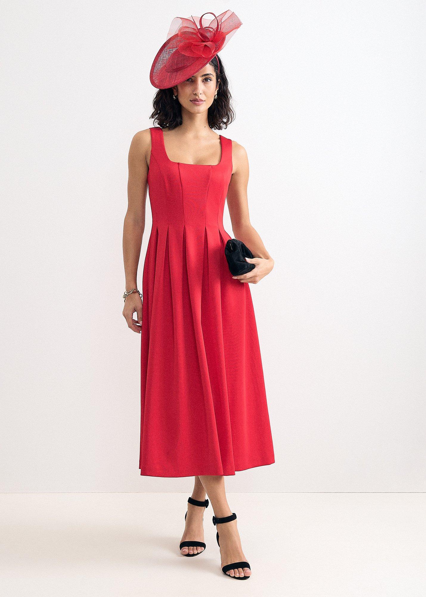 Twist Back Ruffle Disc Fascinator