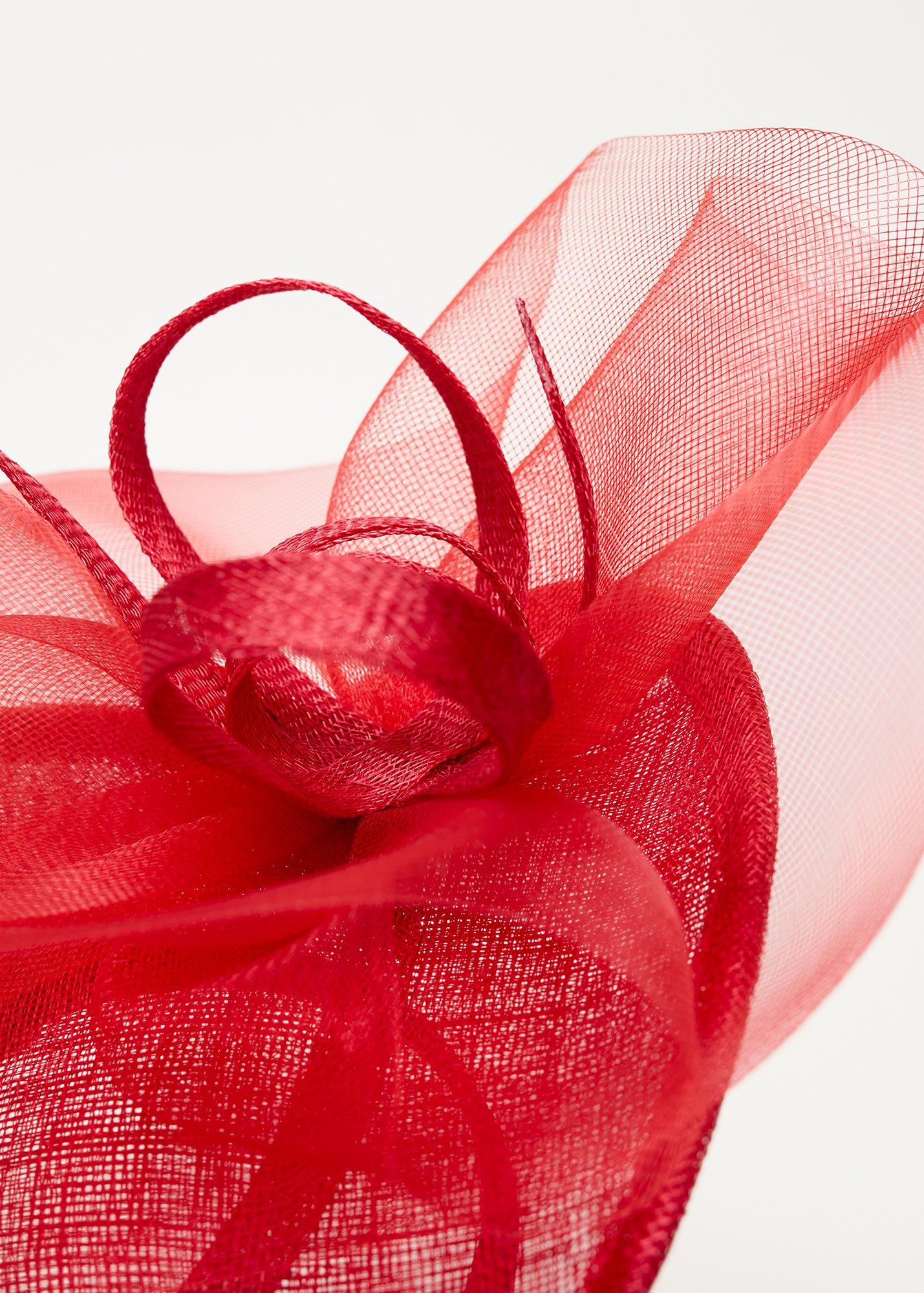 Twist Back Ruffle Disc Fascinator