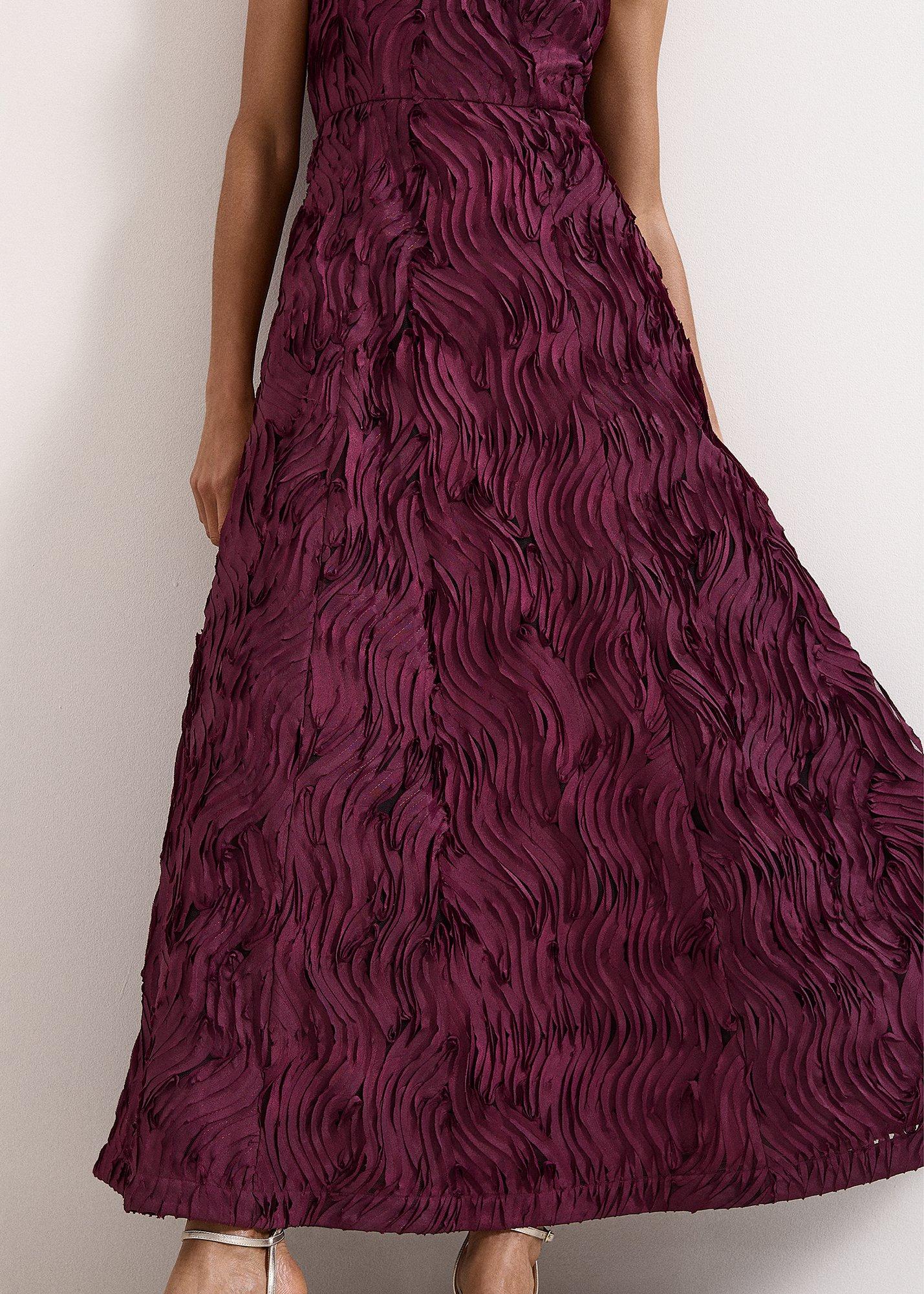 ${product-id}-Amanda Dress-Burgundy-${view-type}