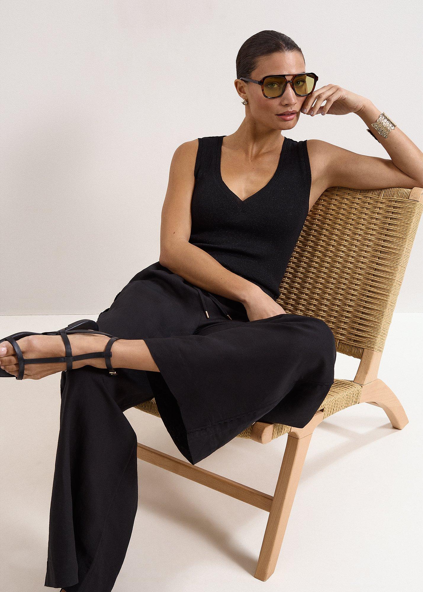 Mila V-Neck Vest