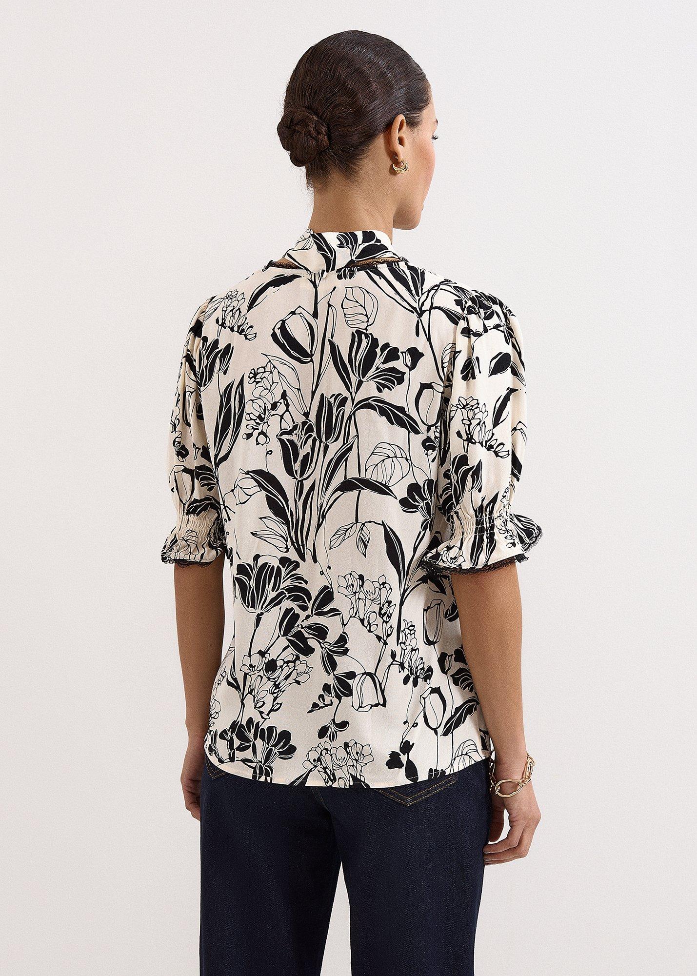 Aisra Lace Trim Printed Blouse