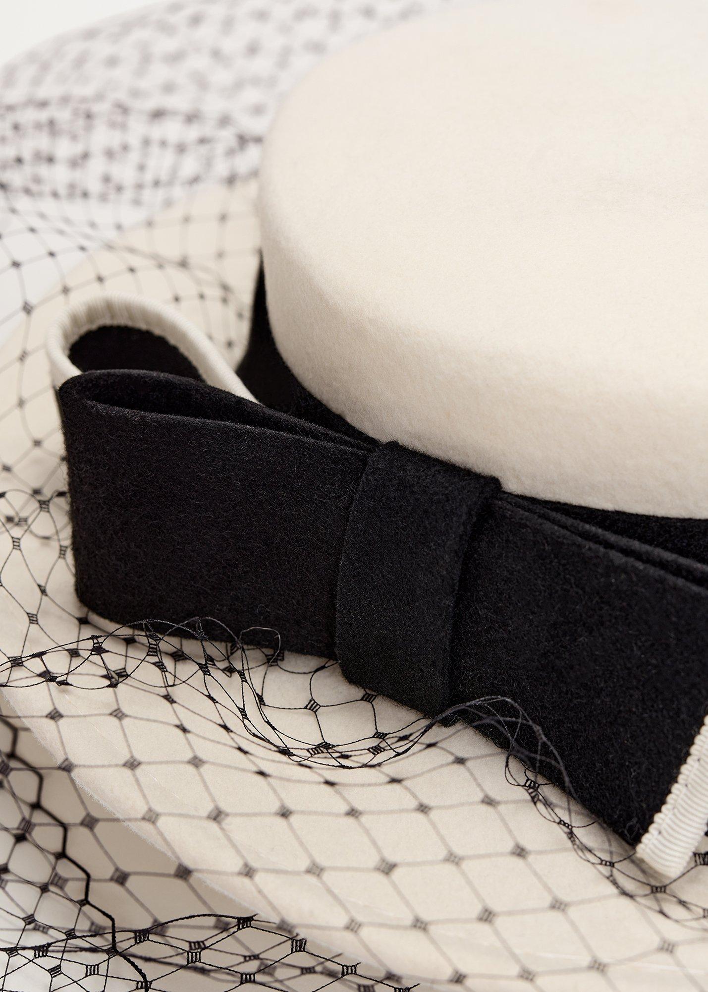 felt-veiled-boater