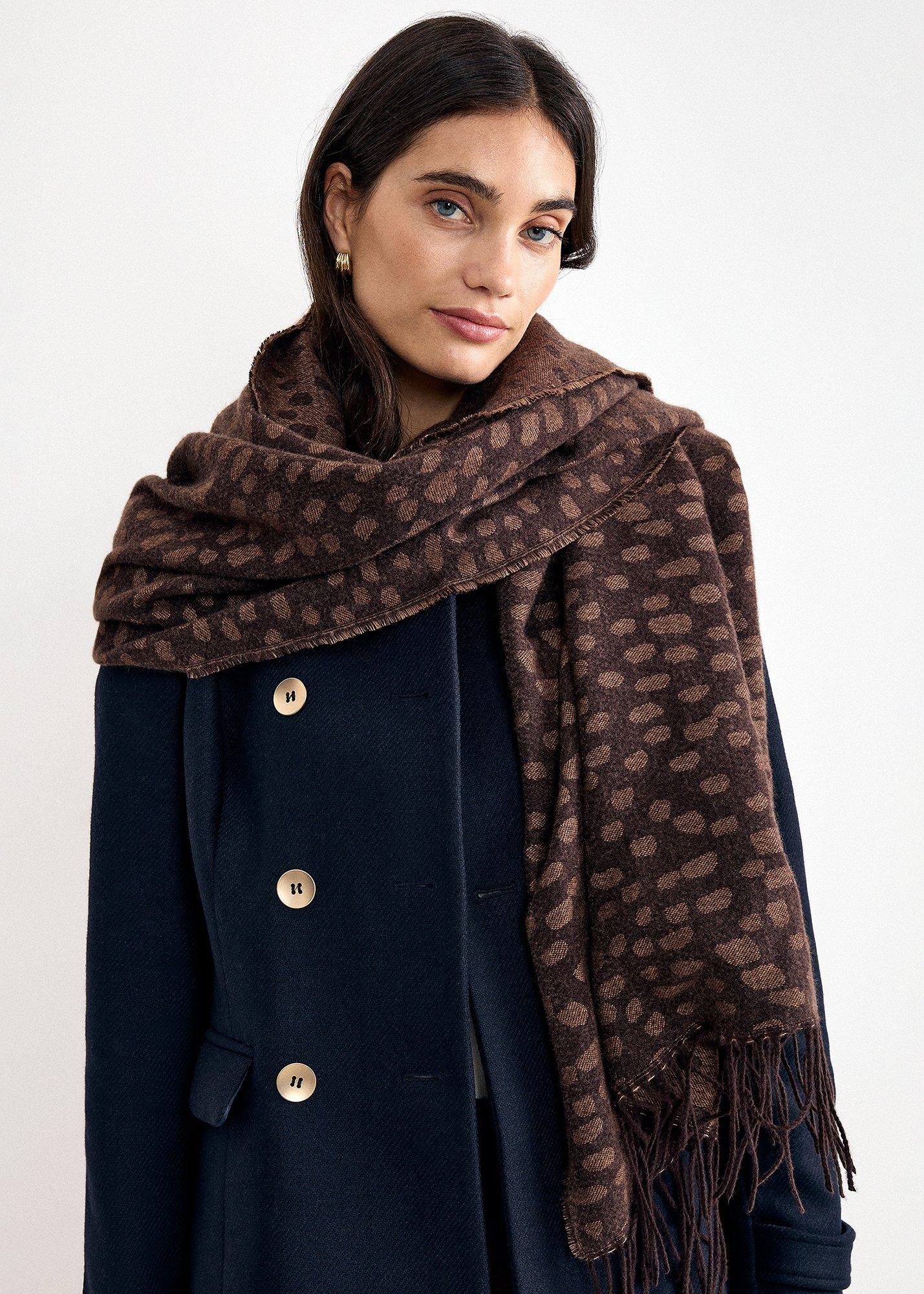 Irregular Spot Scarf
