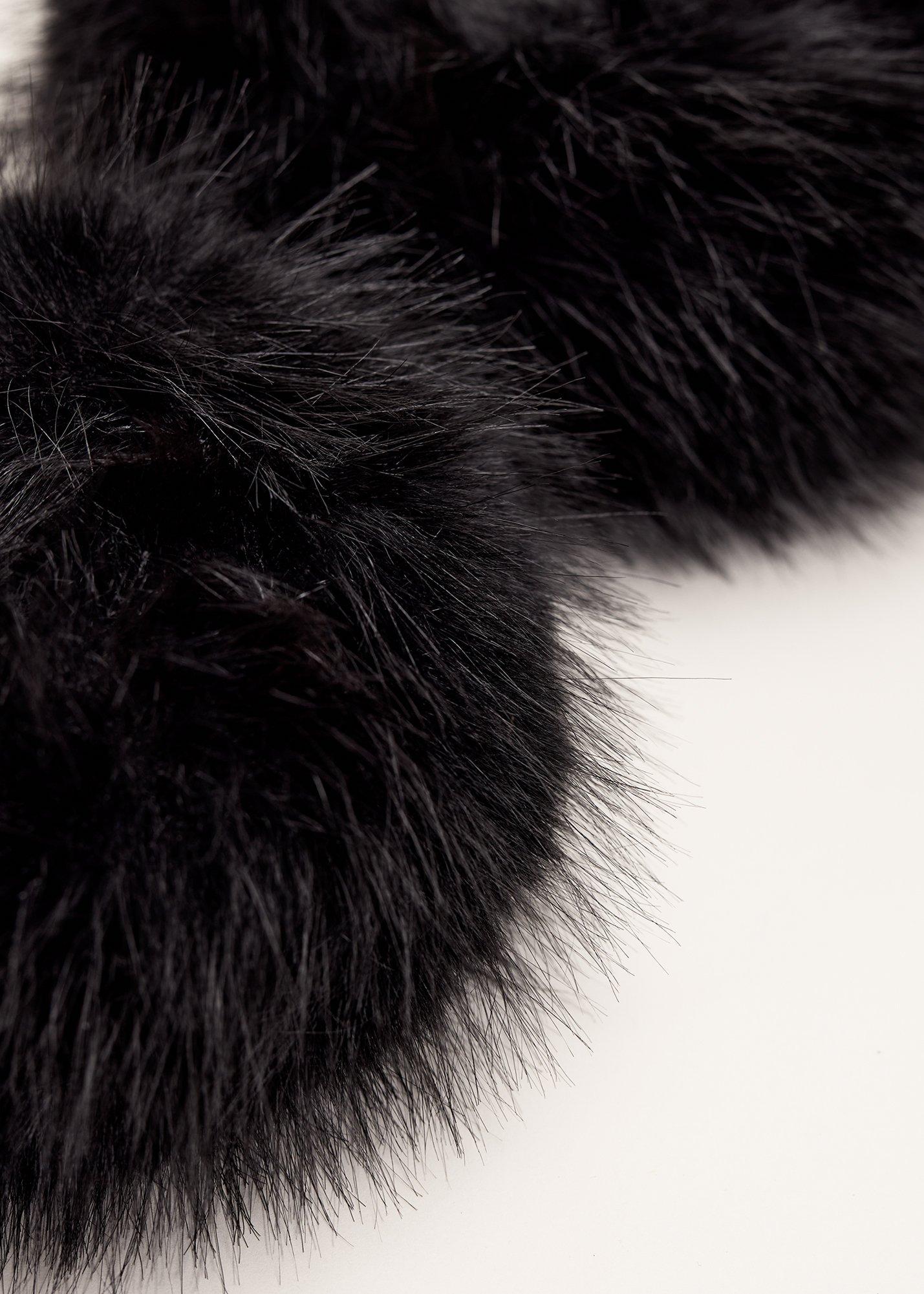 faux-fur-detachable-cuffs
