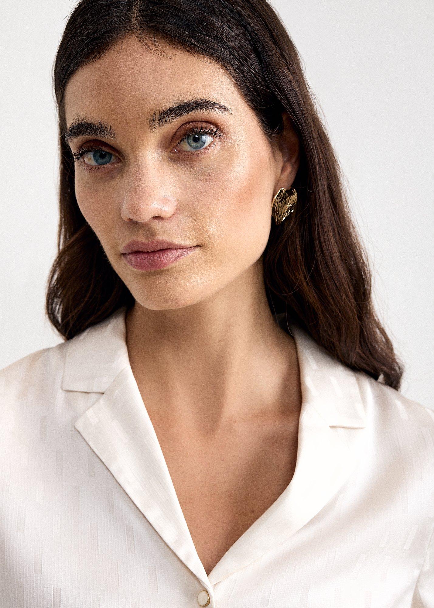 statement-petal-stud-earrings