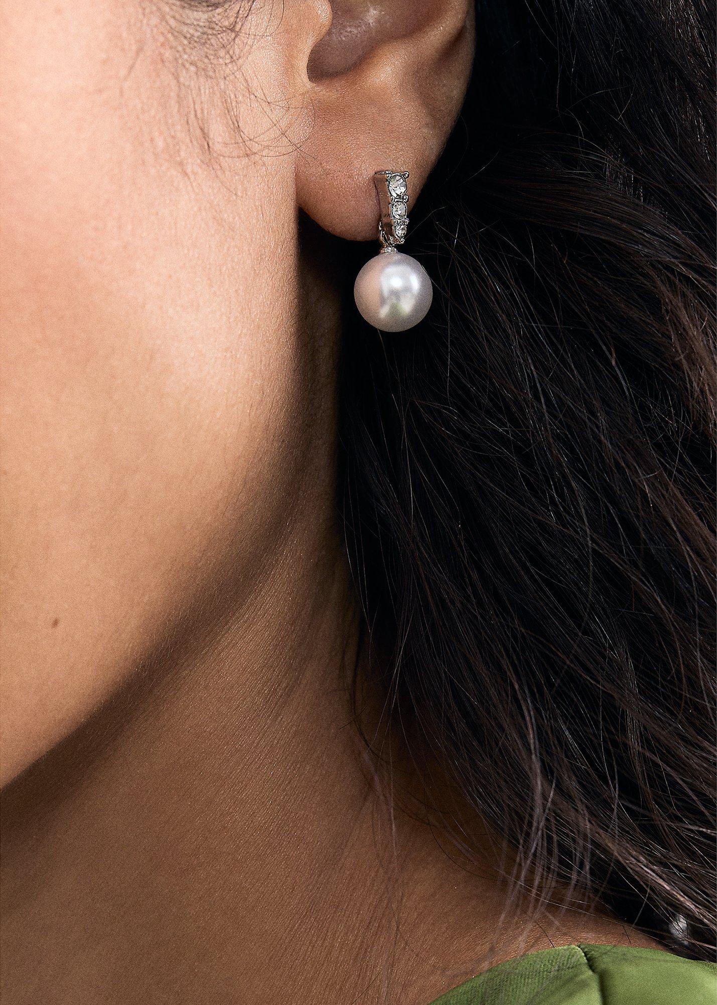 sparkle-and-pearl-earrings