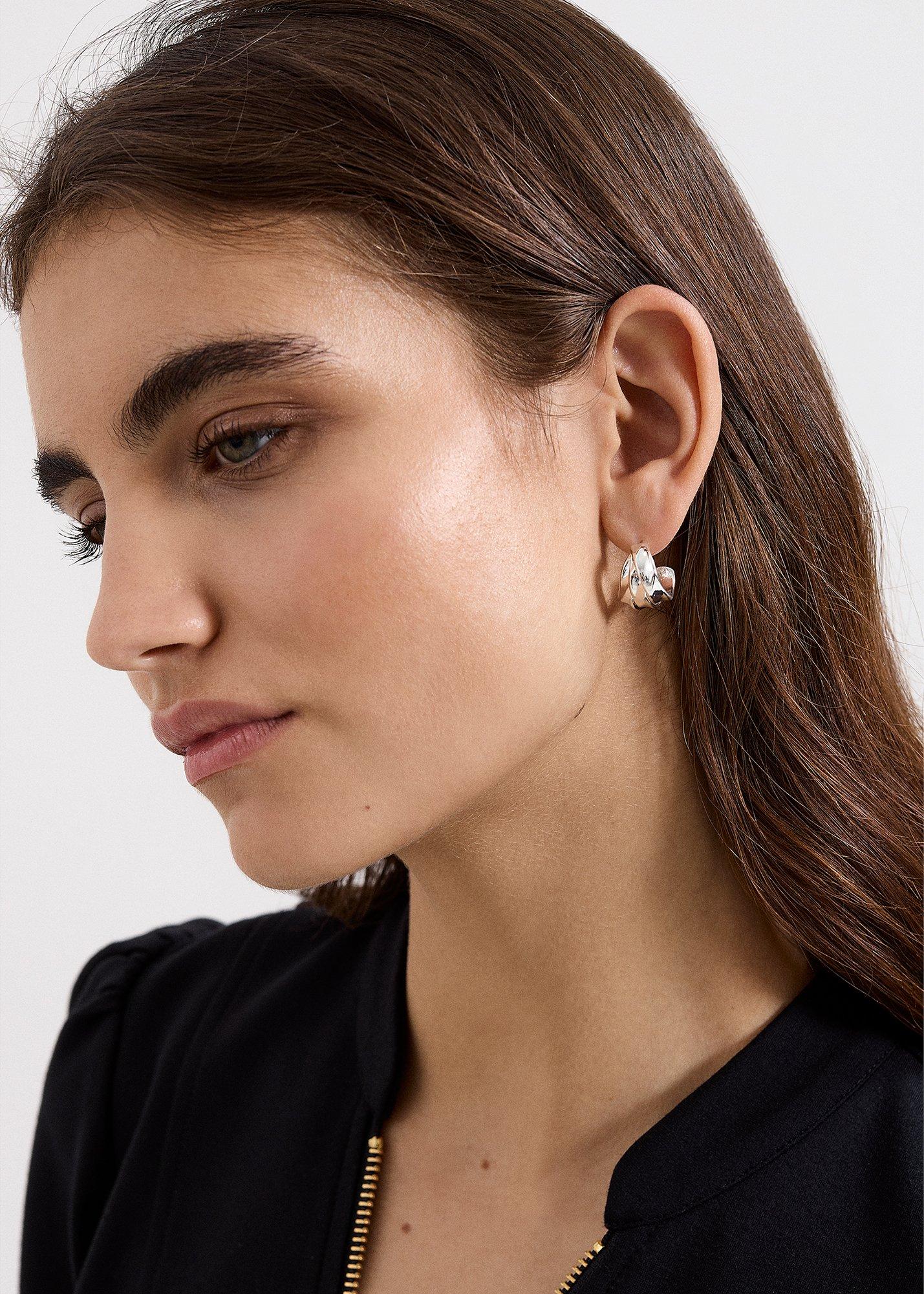 silver-triple-hoop-earring