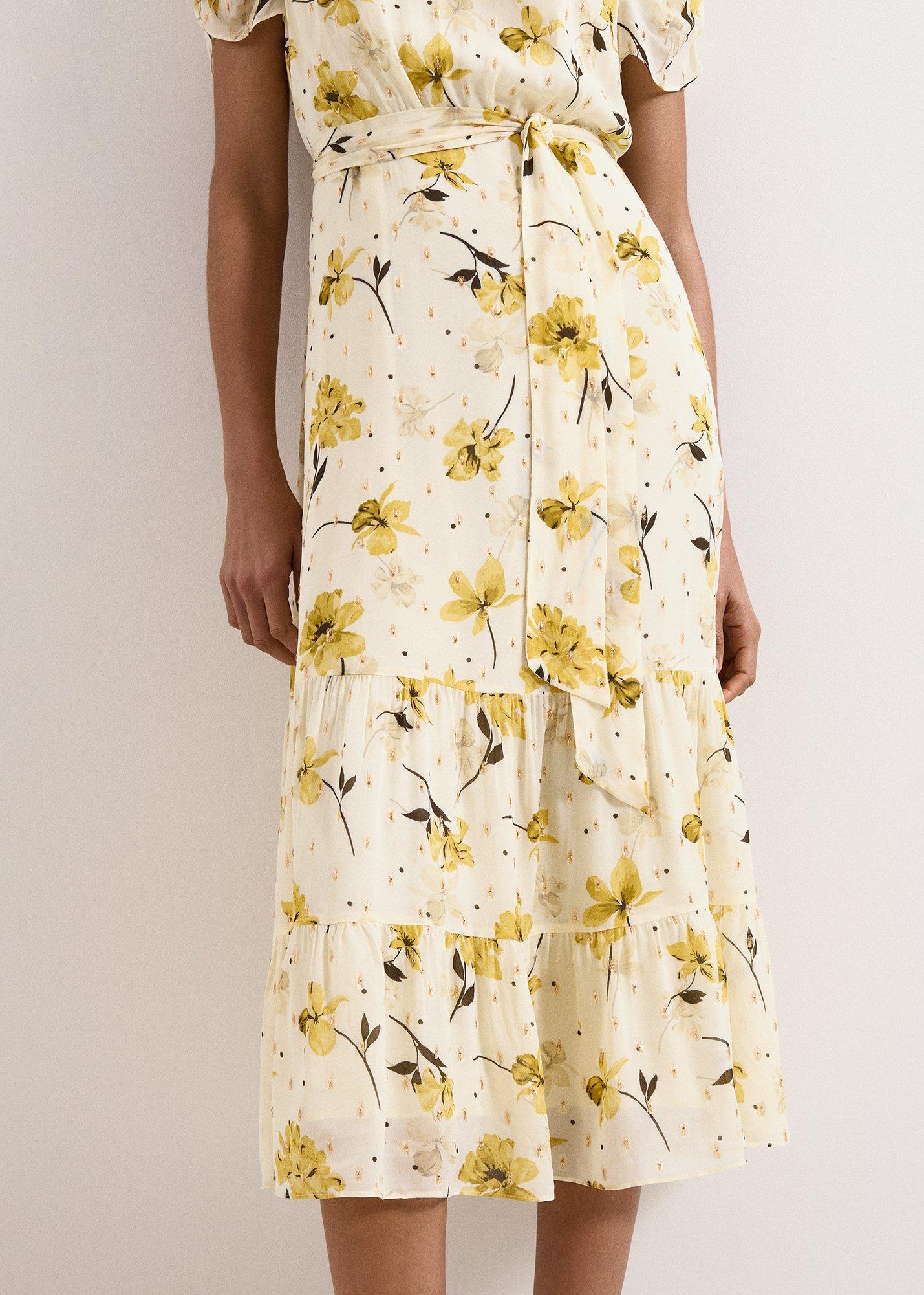 petite-azalea-fil-coupe-floral-dress