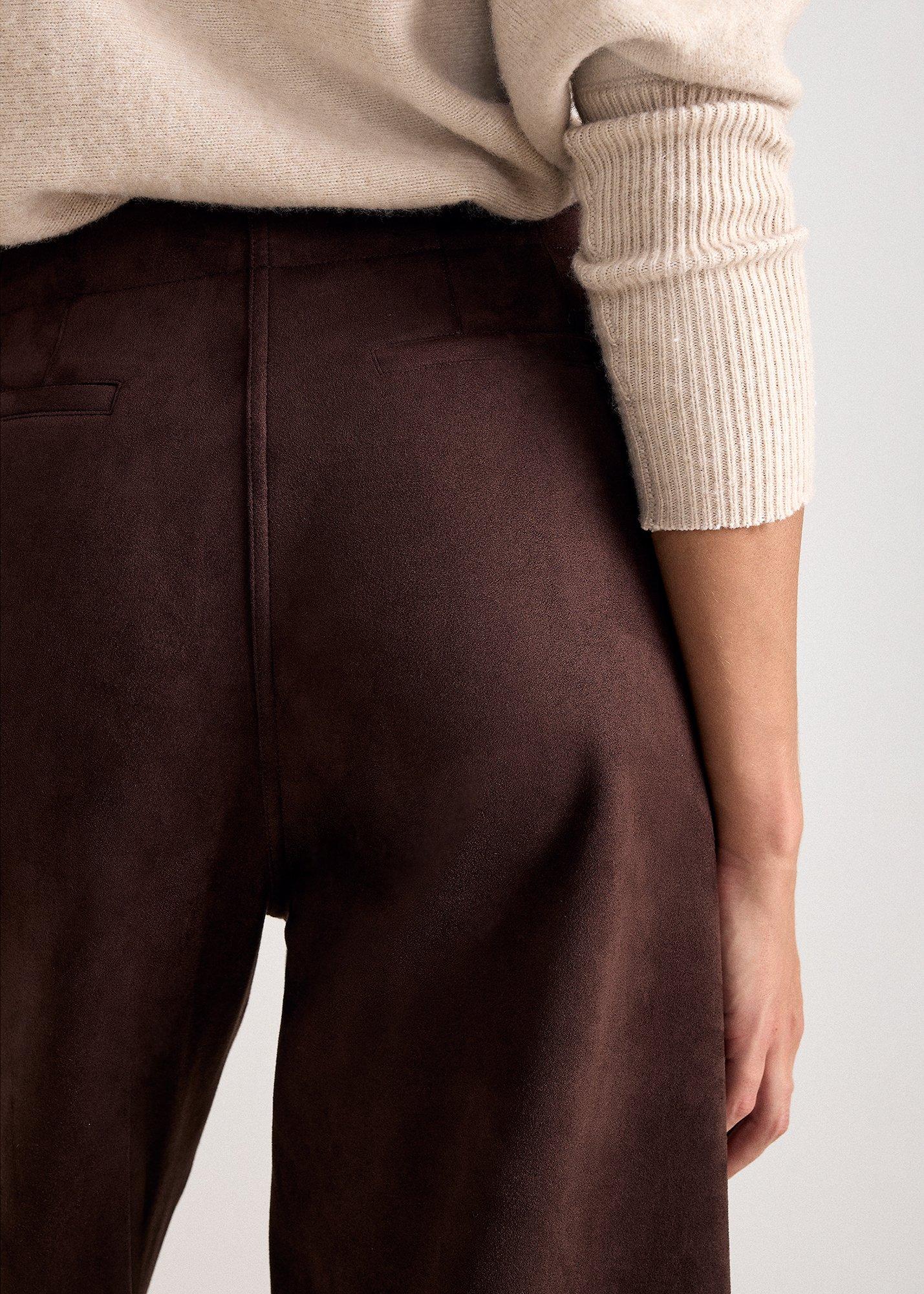remi-suedette-crop-trouser