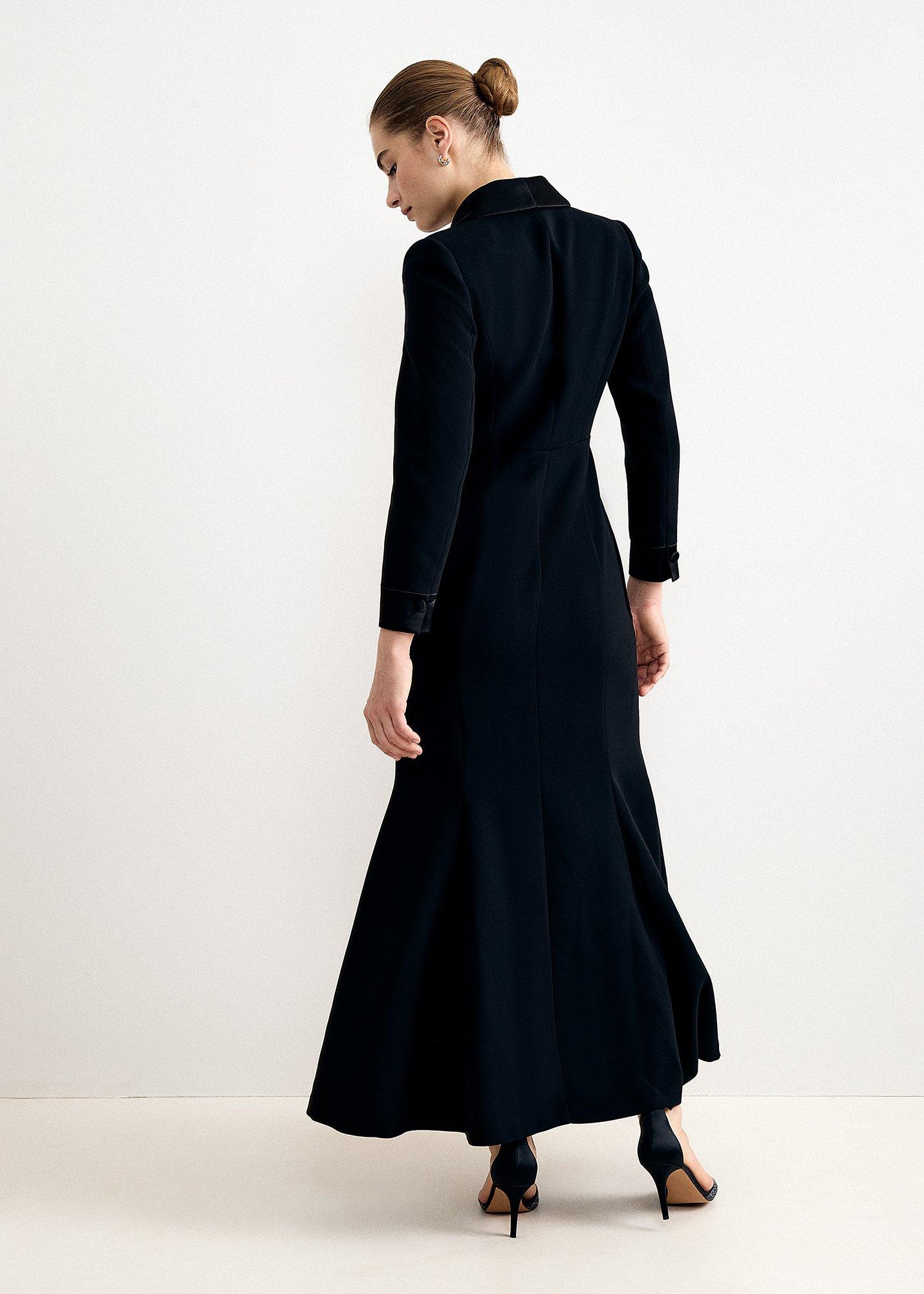 Victoria Long Sleeved Maxi Blazer Dress