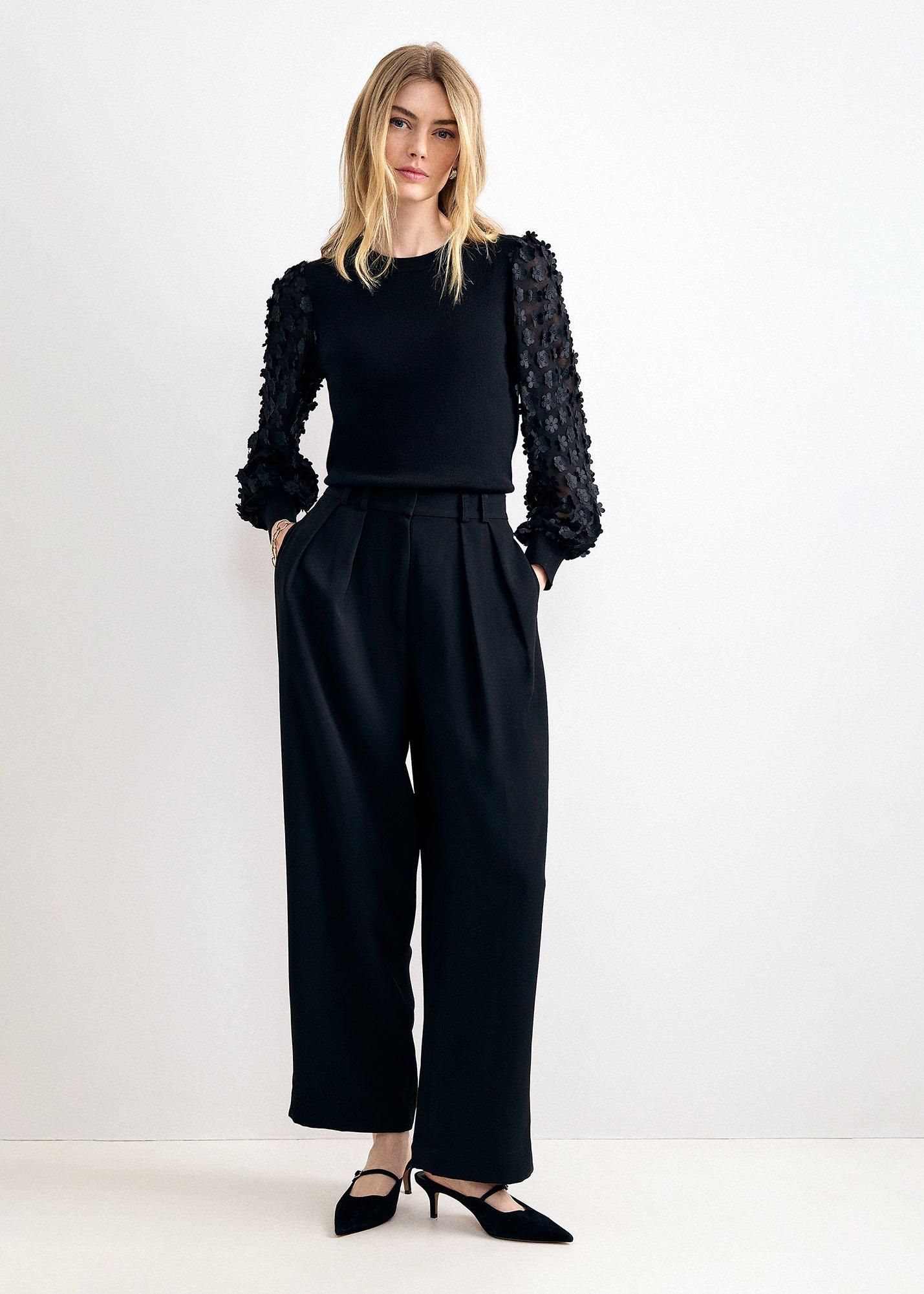 auren-floral-applique-sleeved-jumper