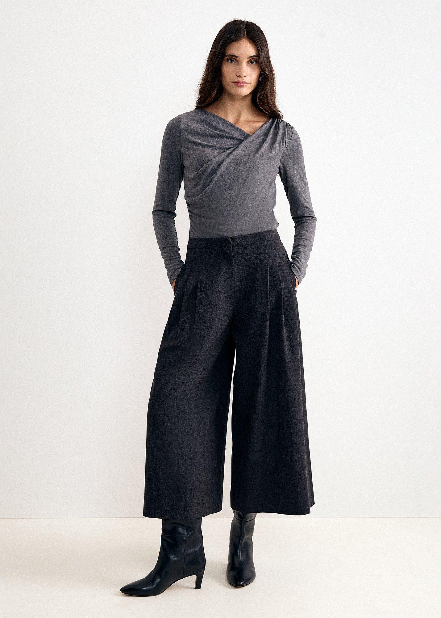 marcy-long-sleeve-ruched-and-tucked-top