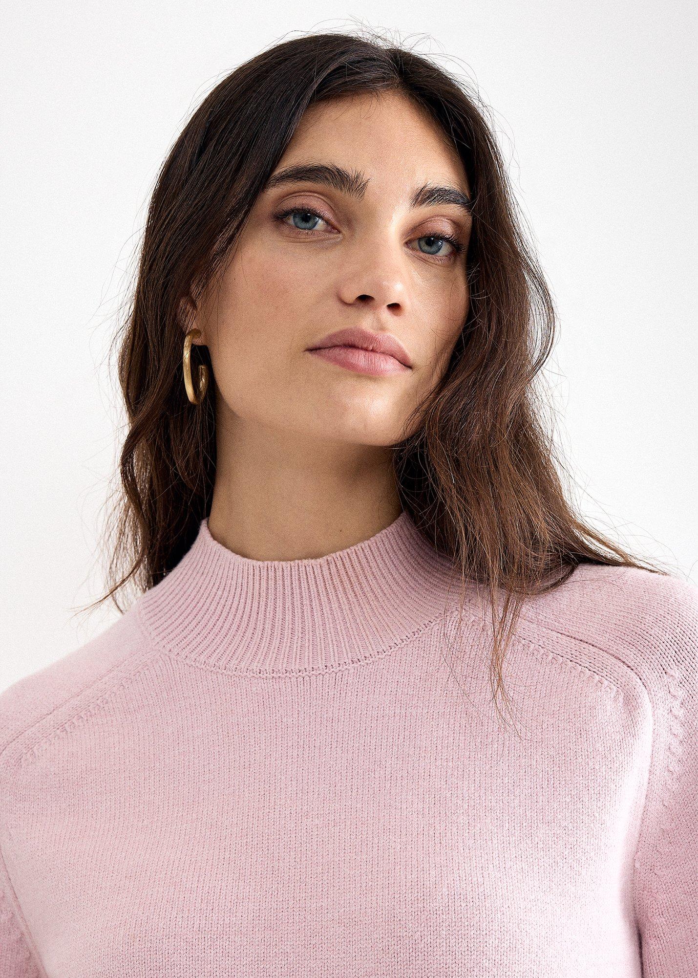 marika-saddle-long-sleeve-knit