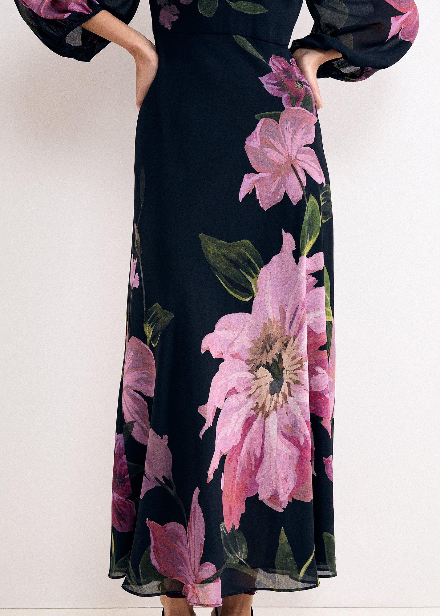 betty-floral-printed-long-sleeve-maxi-dress