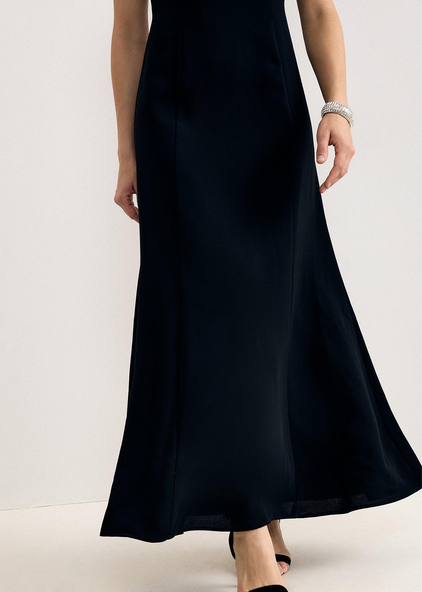 claudia-diamonte-detail-maxi-dress